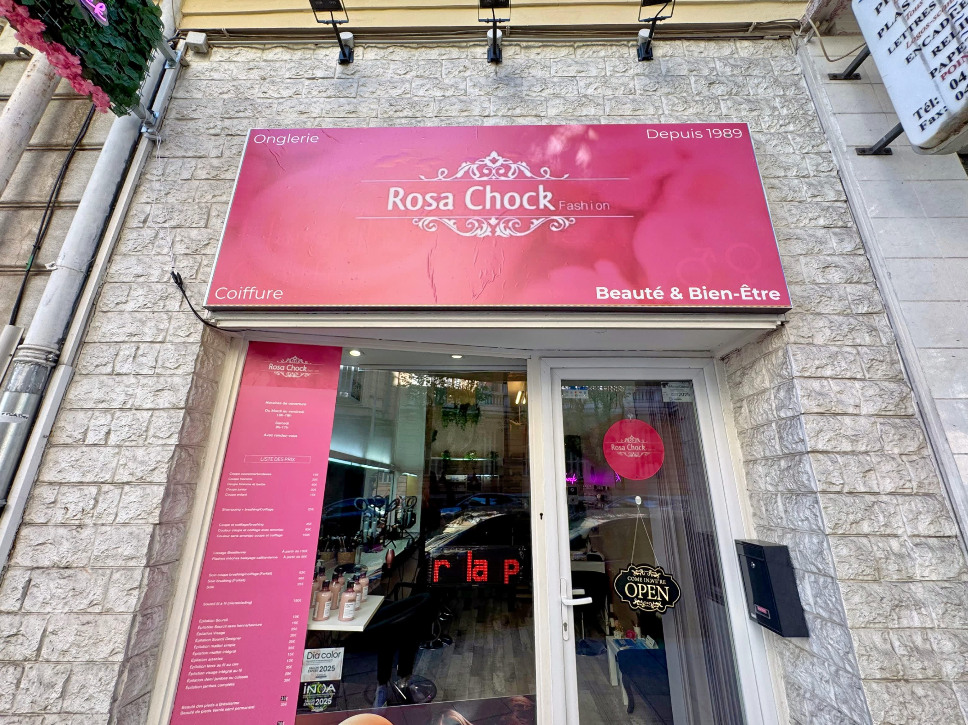 Rosa Chock - Coiffure Nice - Photo de couverture - OneBooking