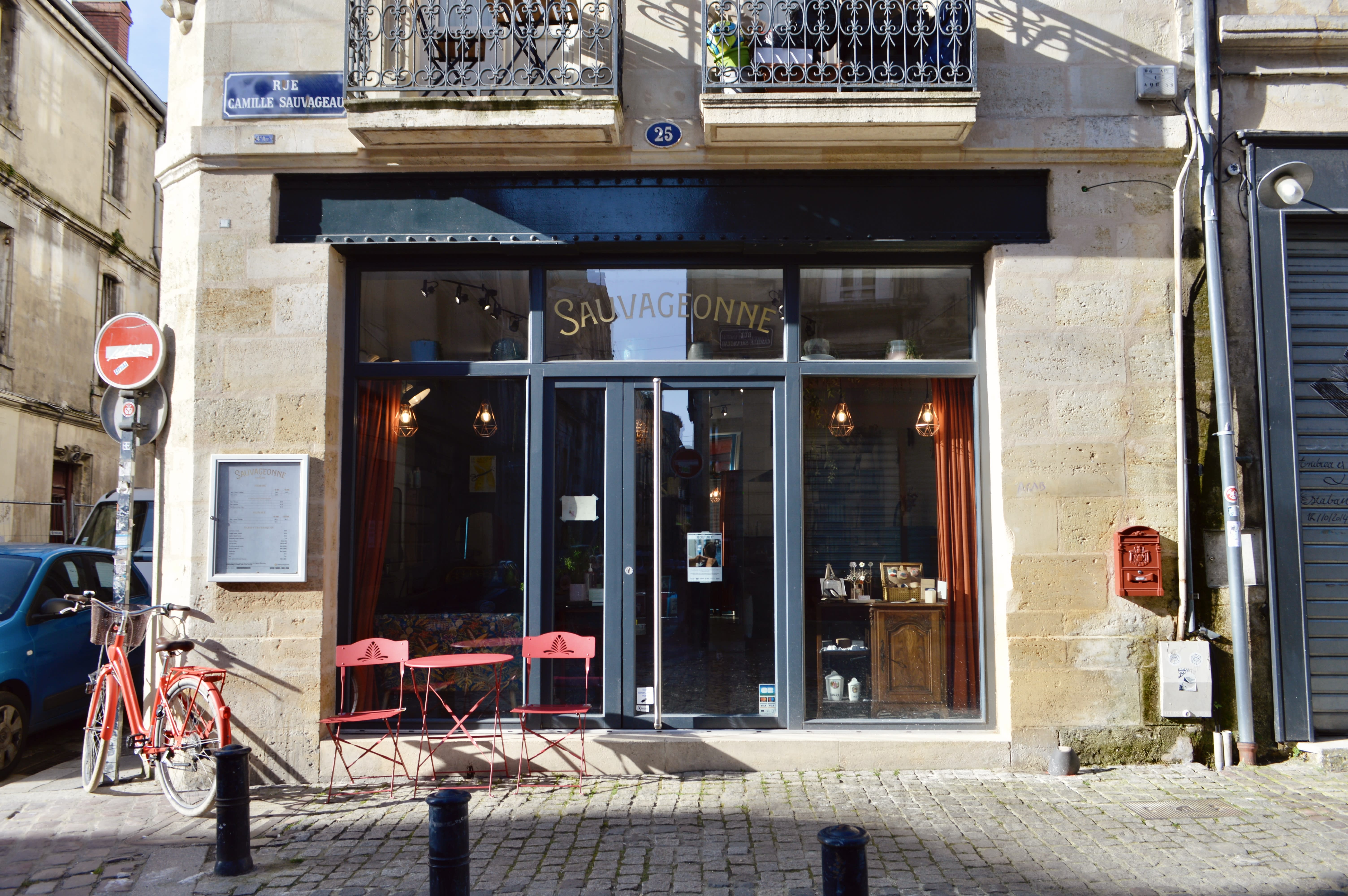 Sauvageonne de Figure Libre - Coiffure Bordeaux - OneBooking