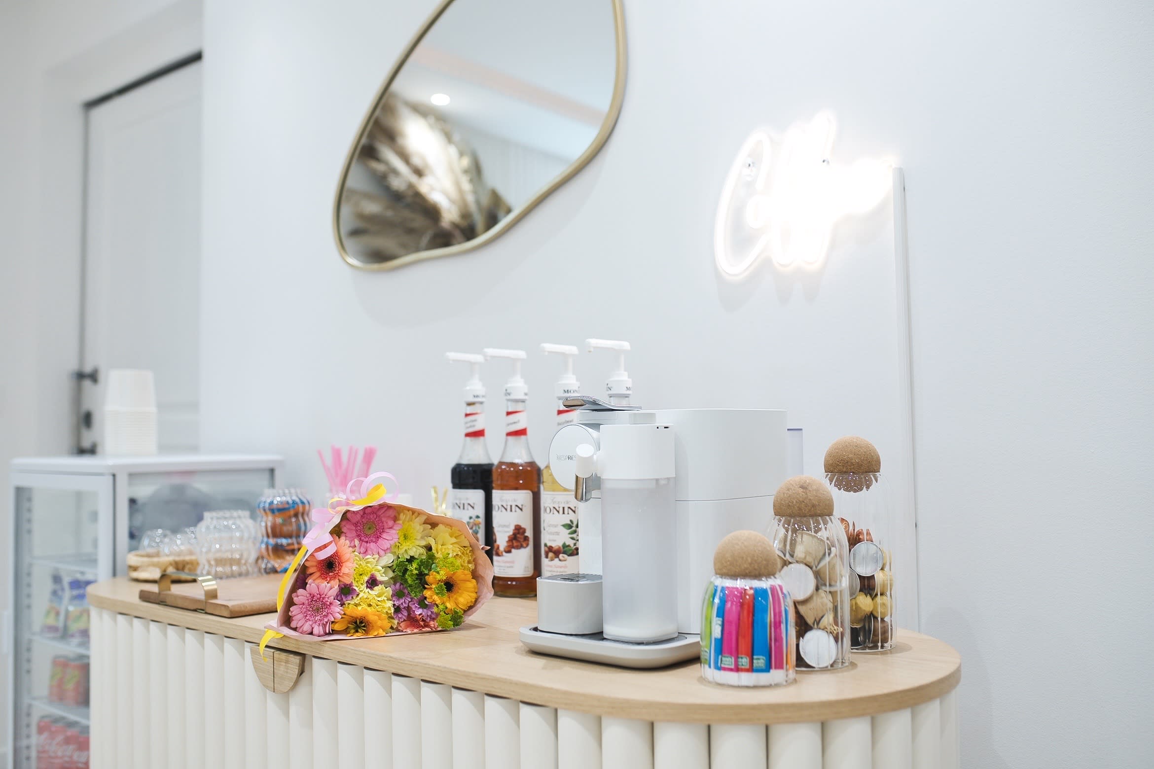 Maenails - Institut de beauté Cannes - Maenails - Photo Galerie - OneBooking