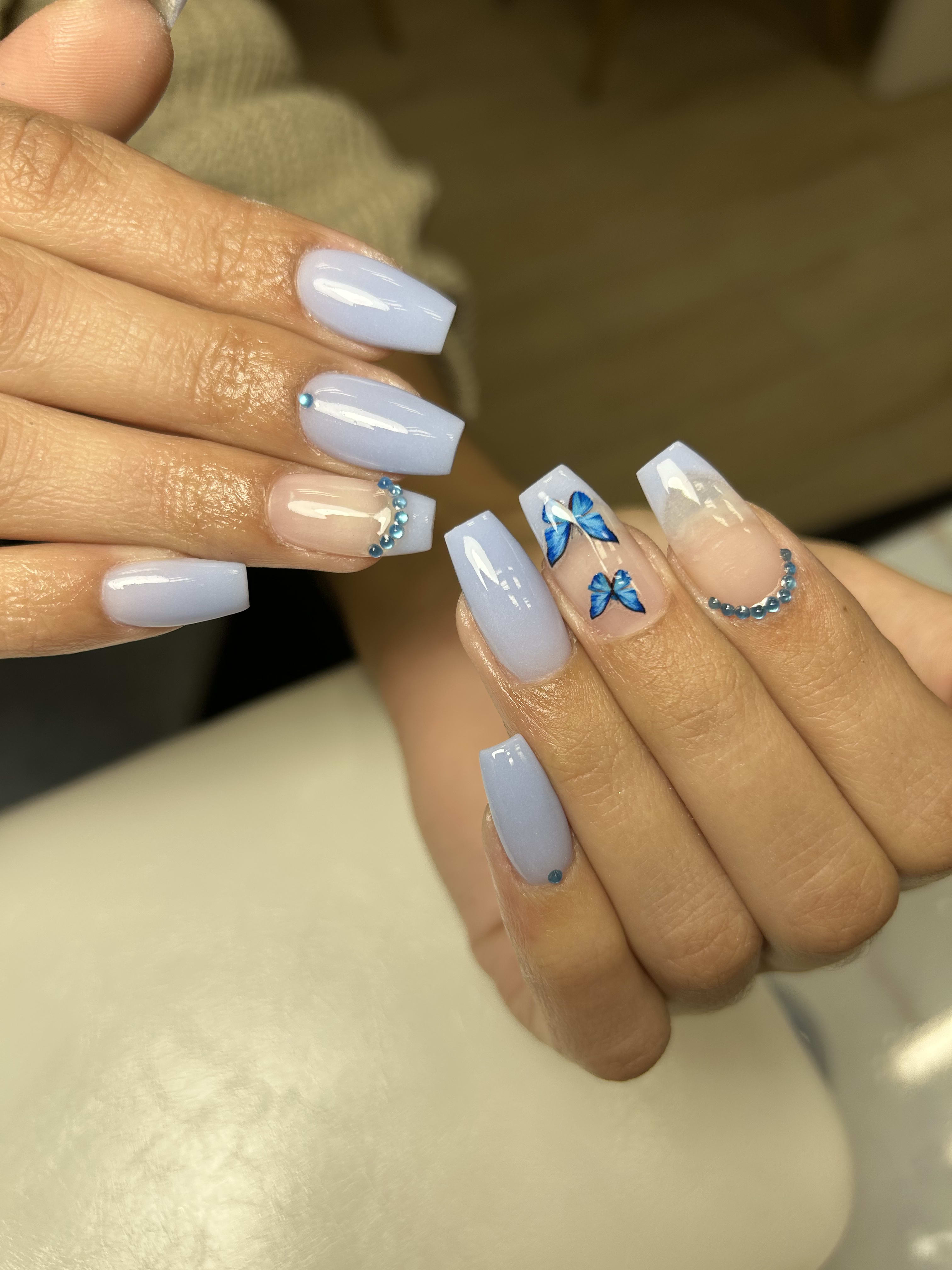 Sanails Porcelaine - Onglerie Marseille - OneBooking