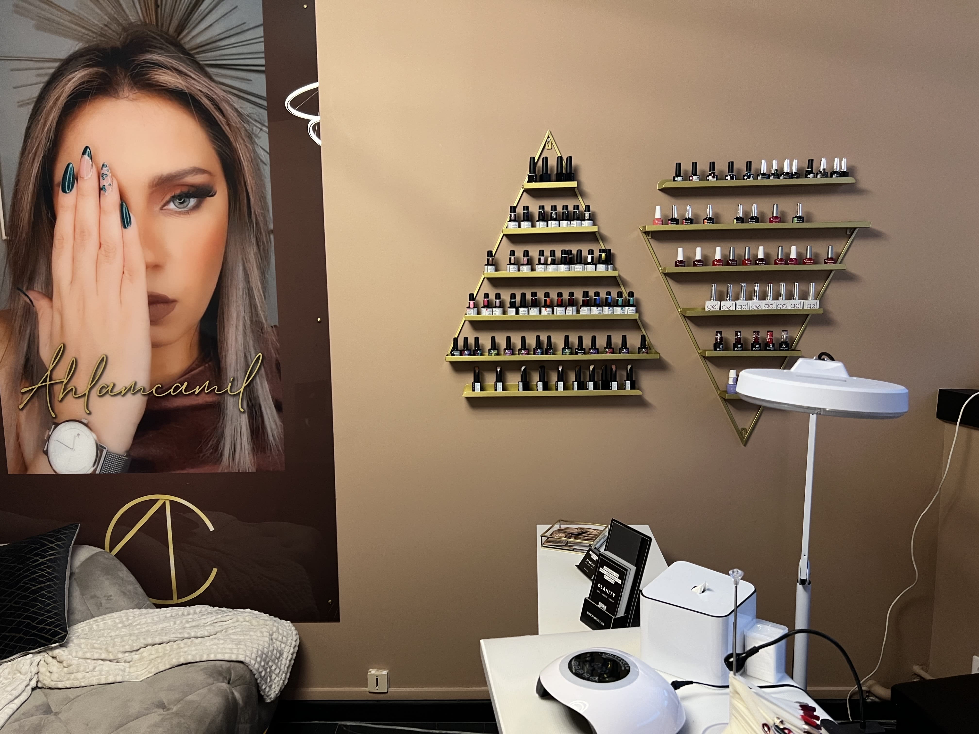 CILS DE REVE AHLAMCAMIL - Institut de beauté Agen - CILS DE REVE AHLAMCAMIL - Photo Galerie - OneBooking