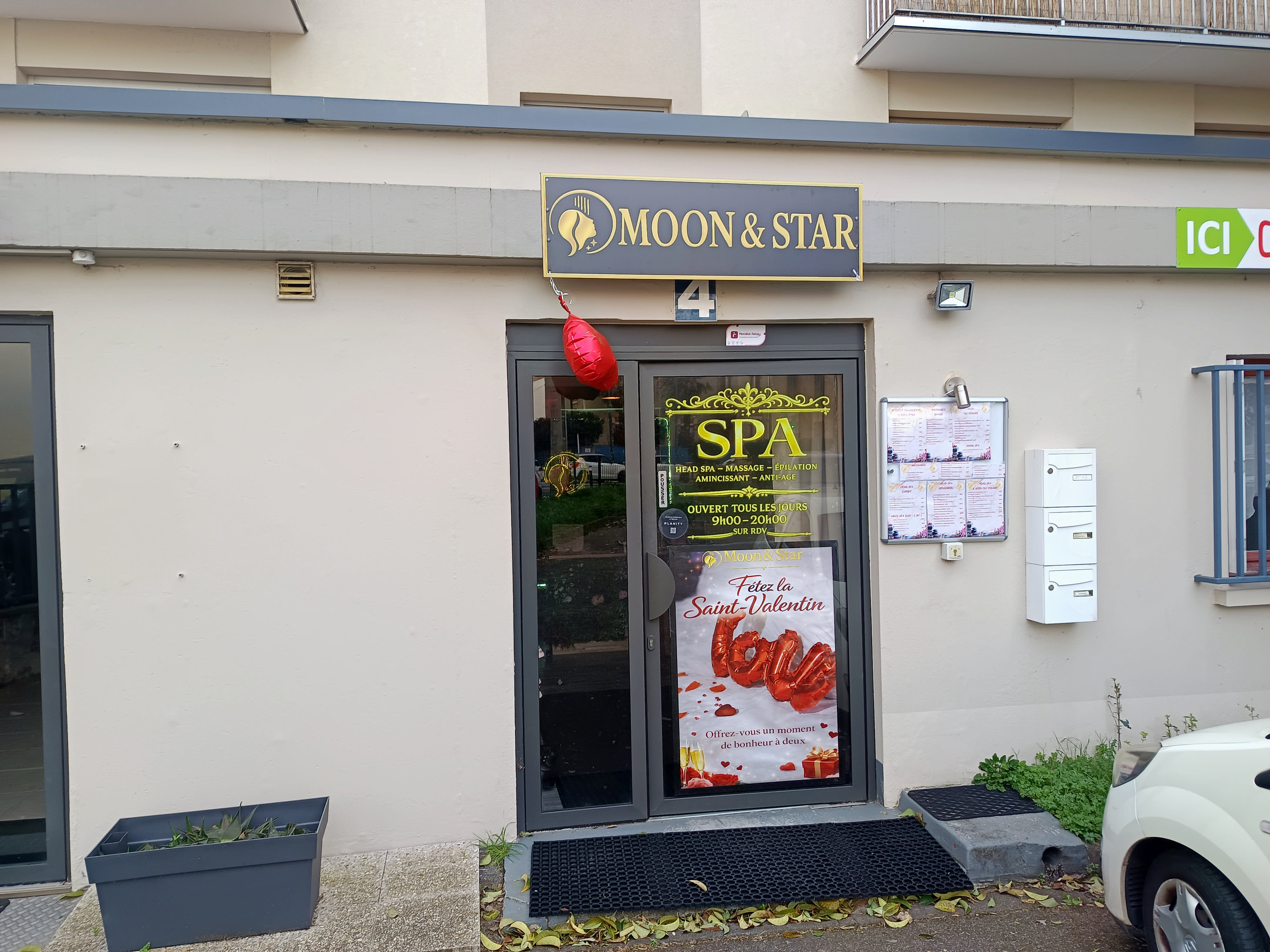 Moon and Star - Coiffure Toulouse - Moon and Star - Photo Galerie - OneBooking