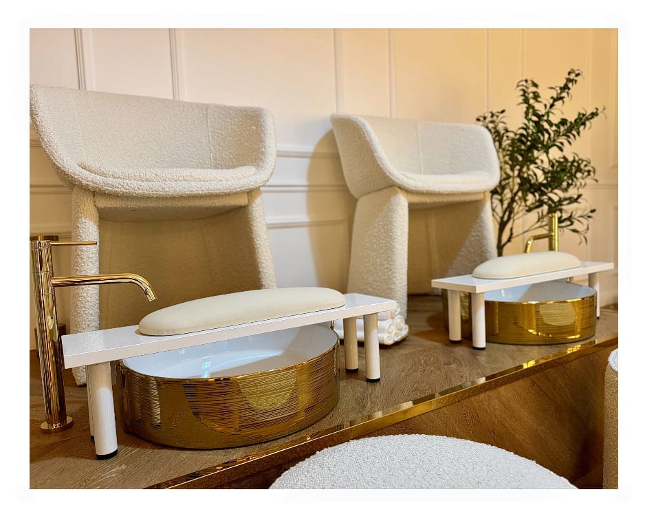 MAISON HENRI | MAISON DE BEAUTÉ FRANÇAISE - Sourcils & cils Nice - MAISON HENRI | MAISON DE BEAUTÉ FRANÇAISE - Photo Galerie - OneBooking