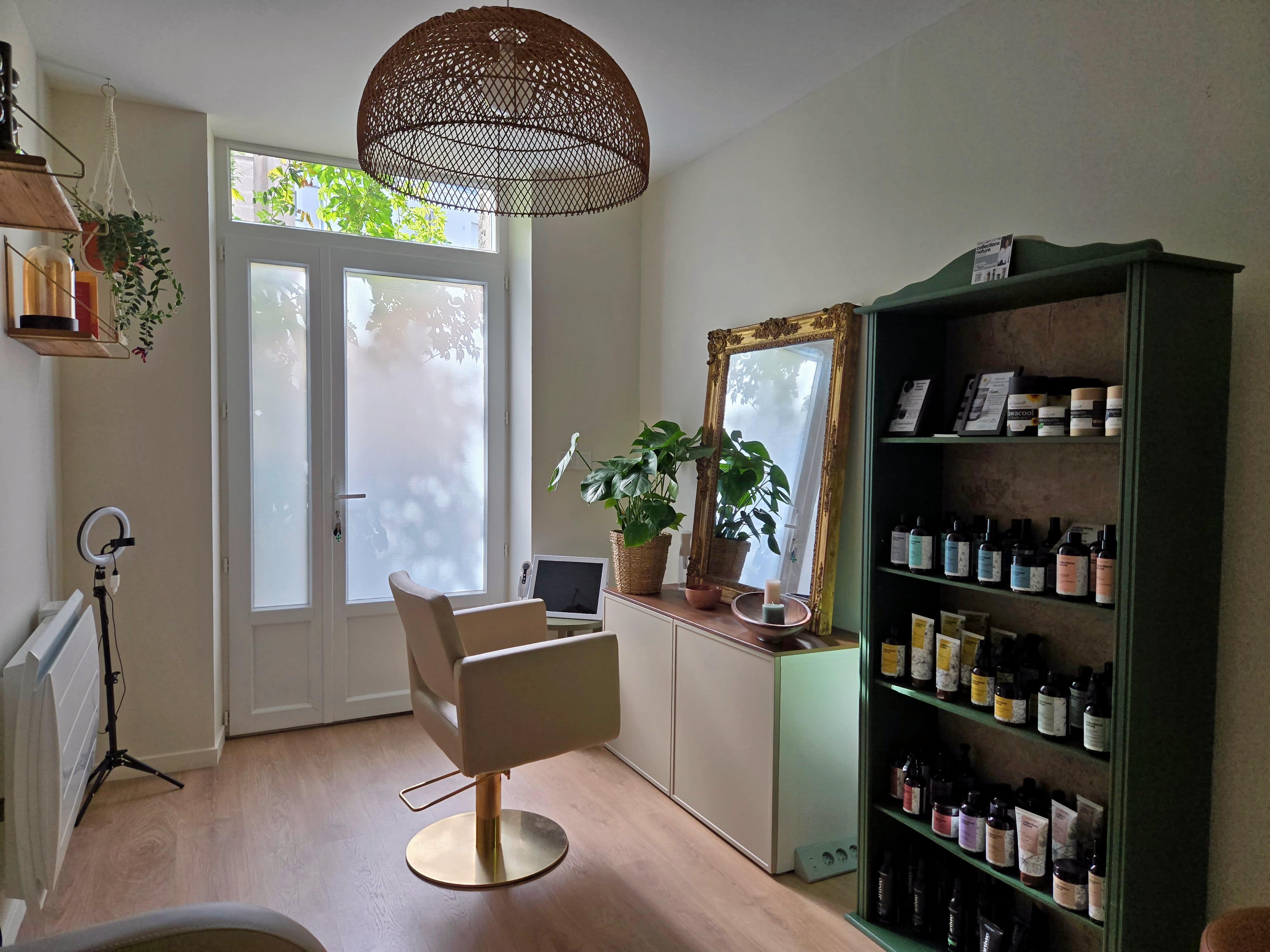 Wavoïa - Institut de beauté Nantes - Photo de couverture - OneBooking