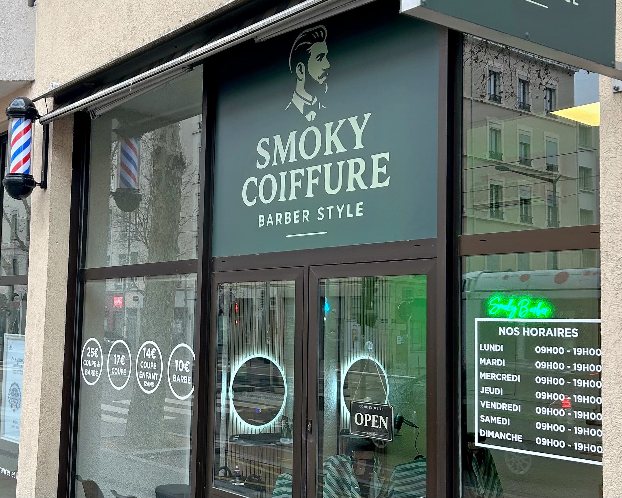Smoky Barber Style - Barbier Lyon - OneBooking