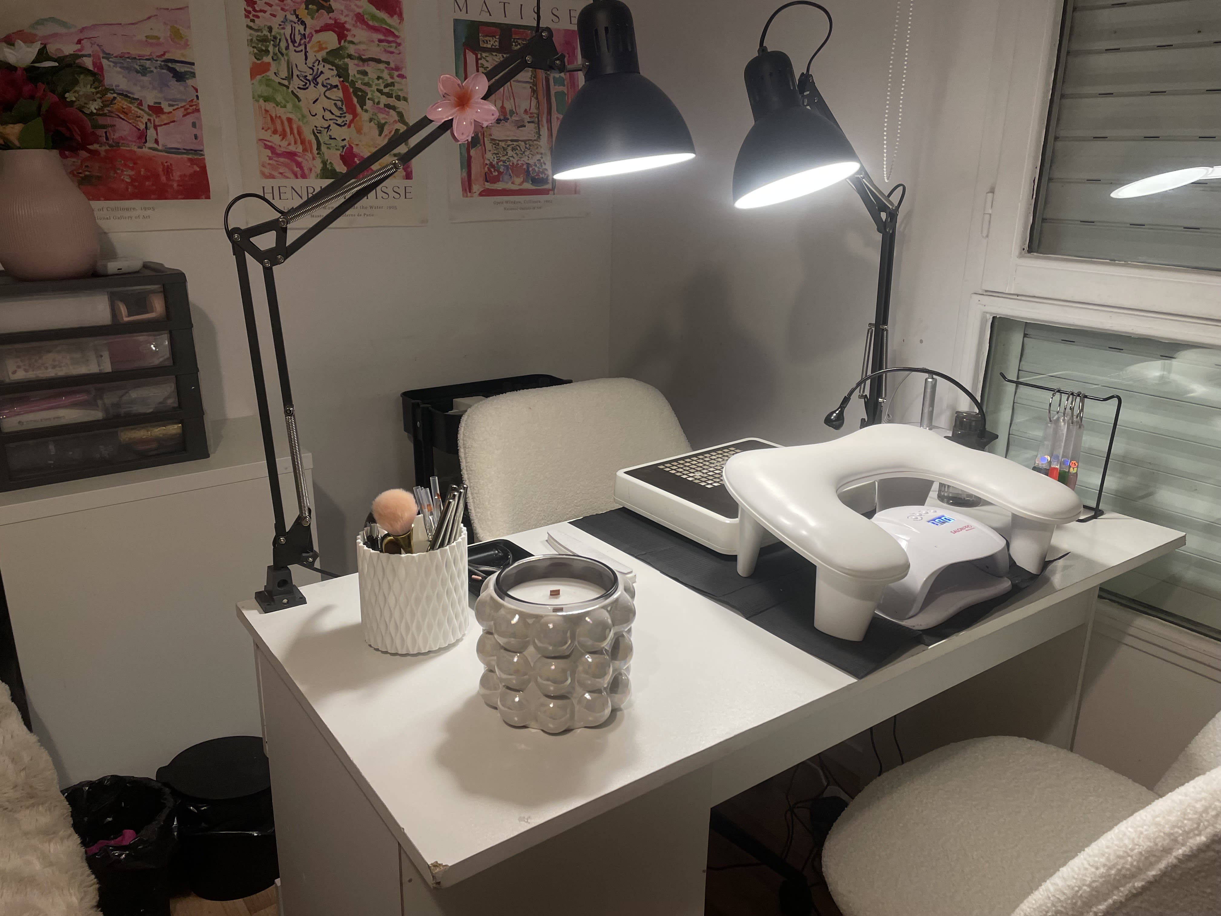 NAILZ BY LOU - Onglerie Rennes - OneBooking