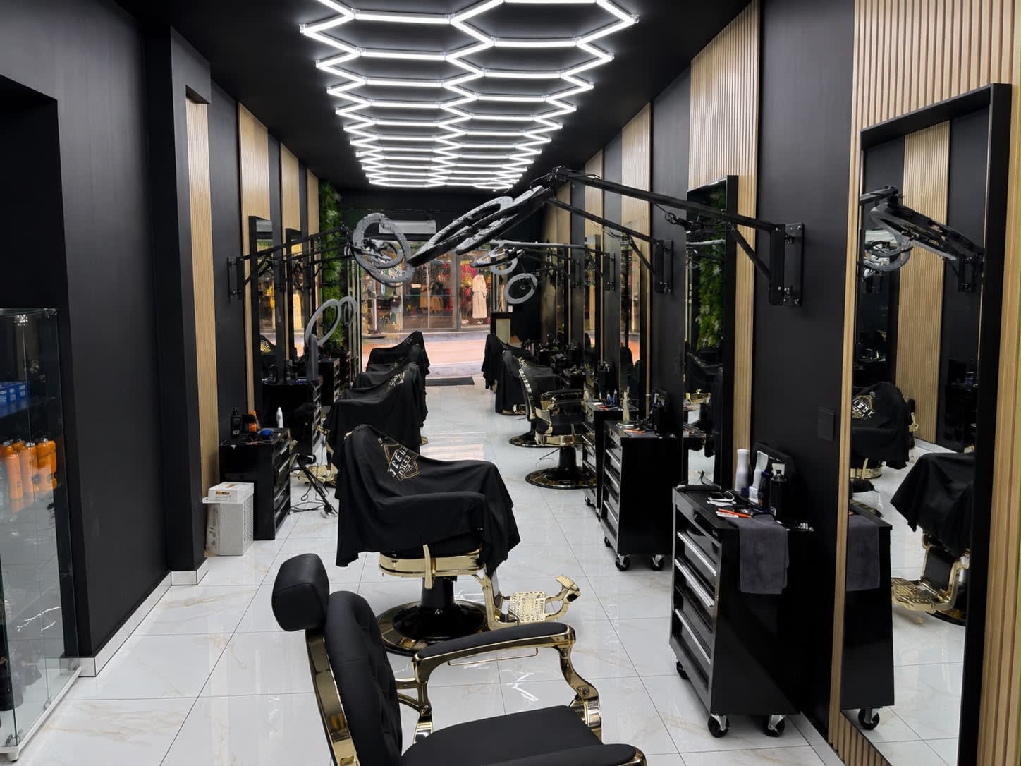 Jeeps Barber 33 - Coiffure Bordeaux - OneBooking