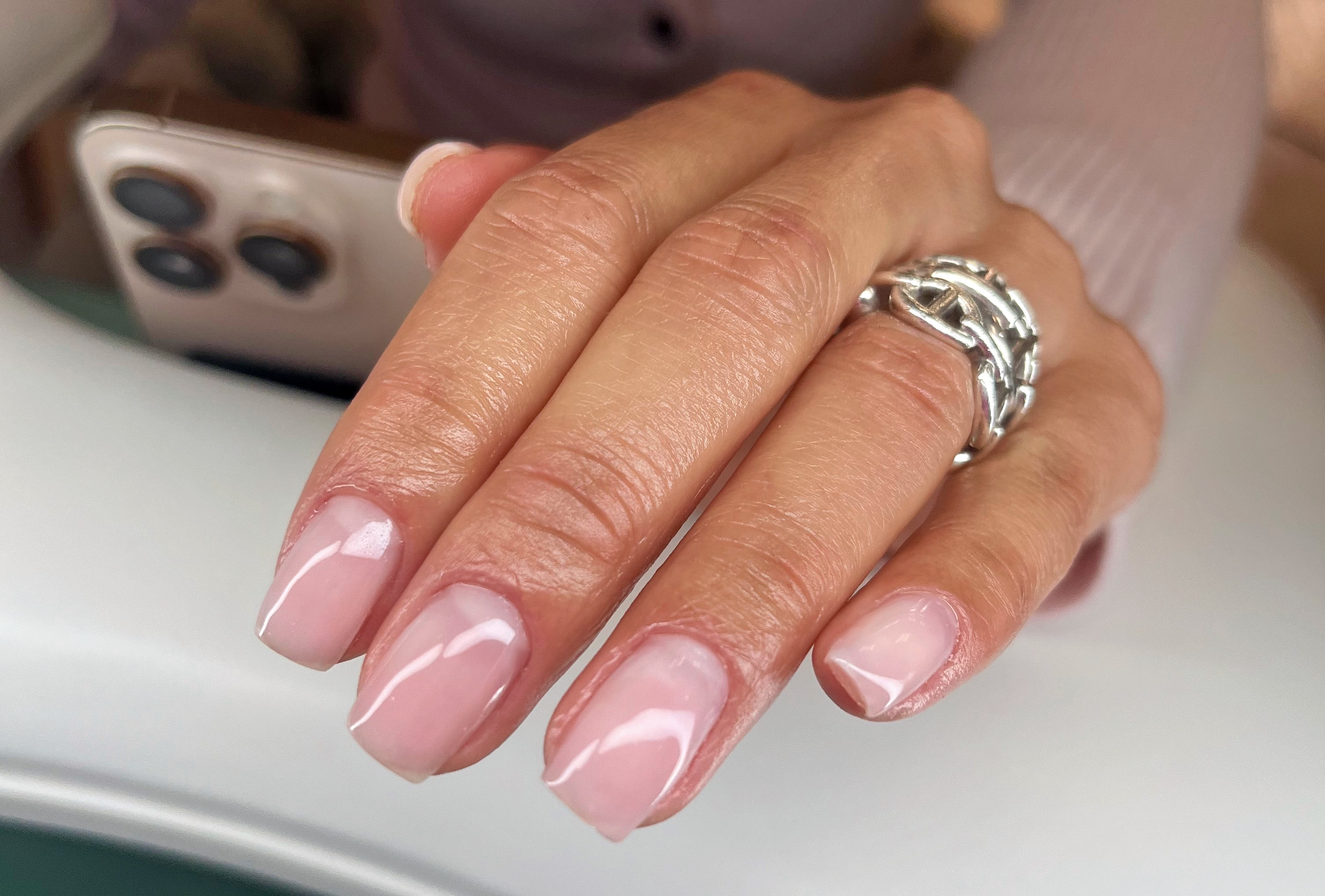 Studio Camila Ongles - Onglerie Orléans - OneBooking
