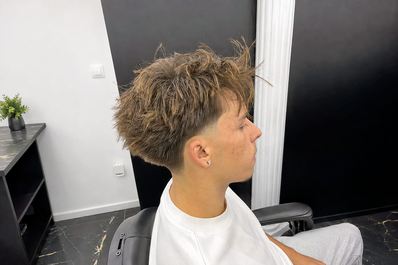 H2 BARBER - Coiffure Cannes - H2 BARBER - Photo Galerie - OneBooking