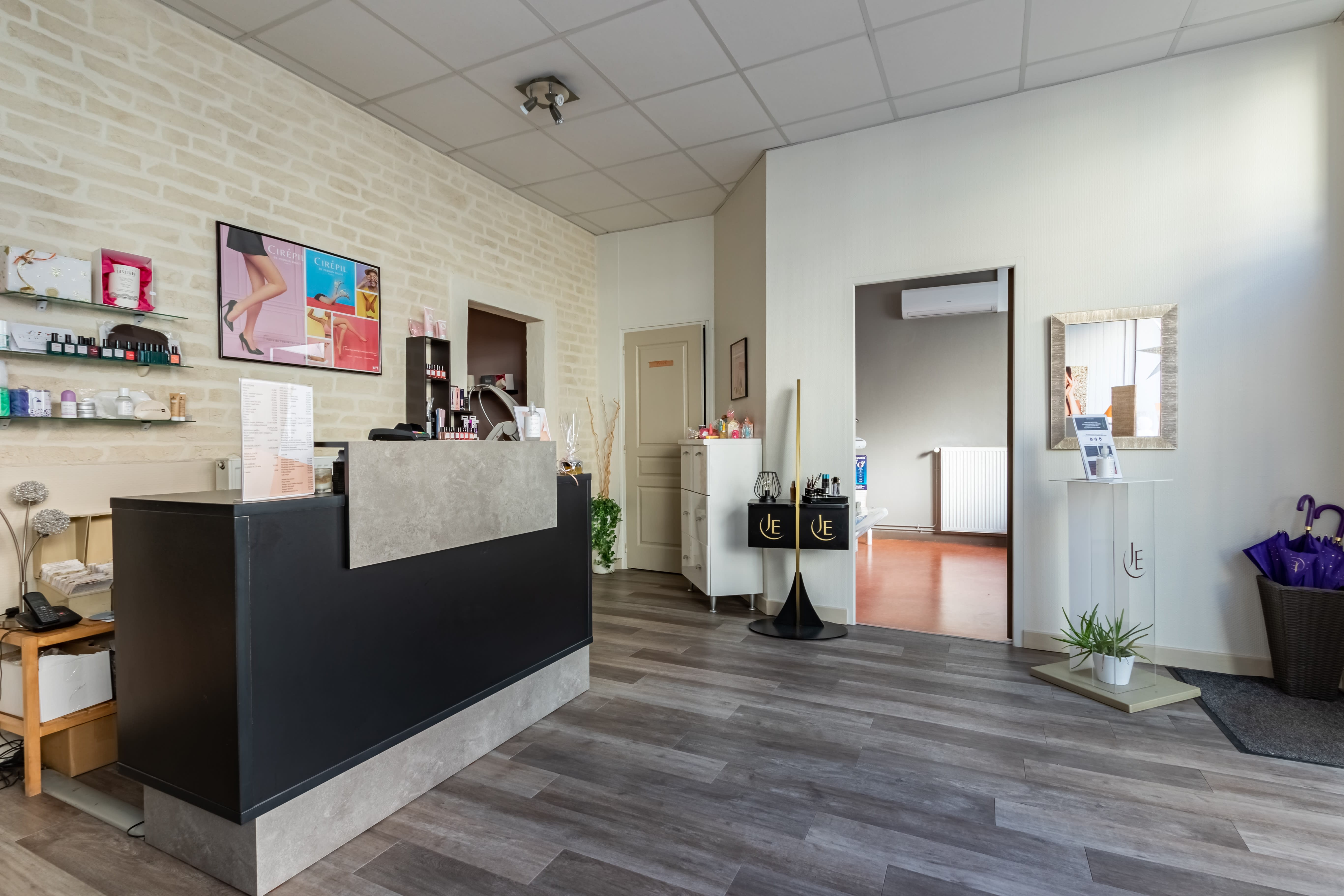 Oran’G - Onglerie Reims - OneBooking