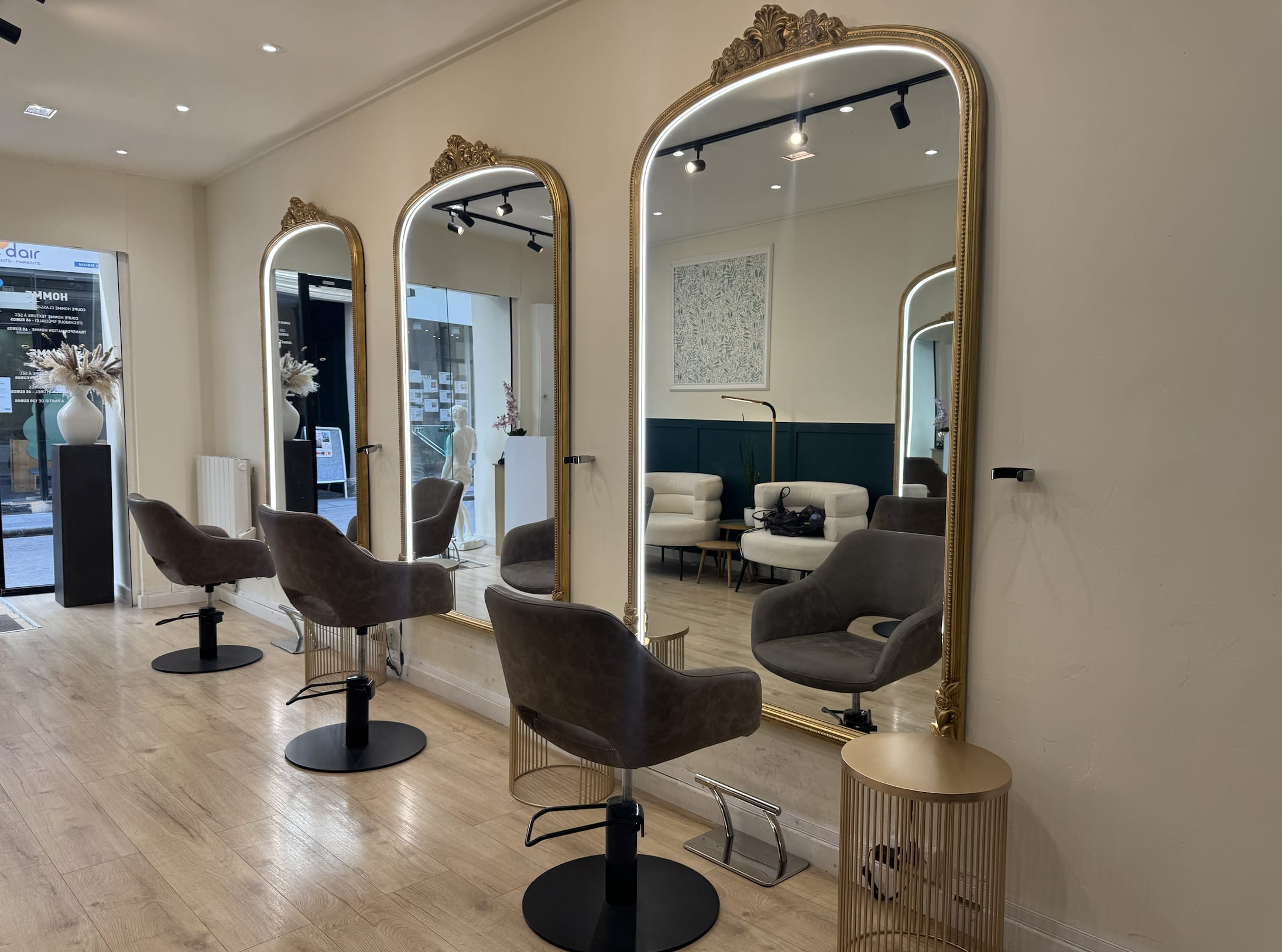 Nicolas Mandova - Coiffure Paris - OneBooking