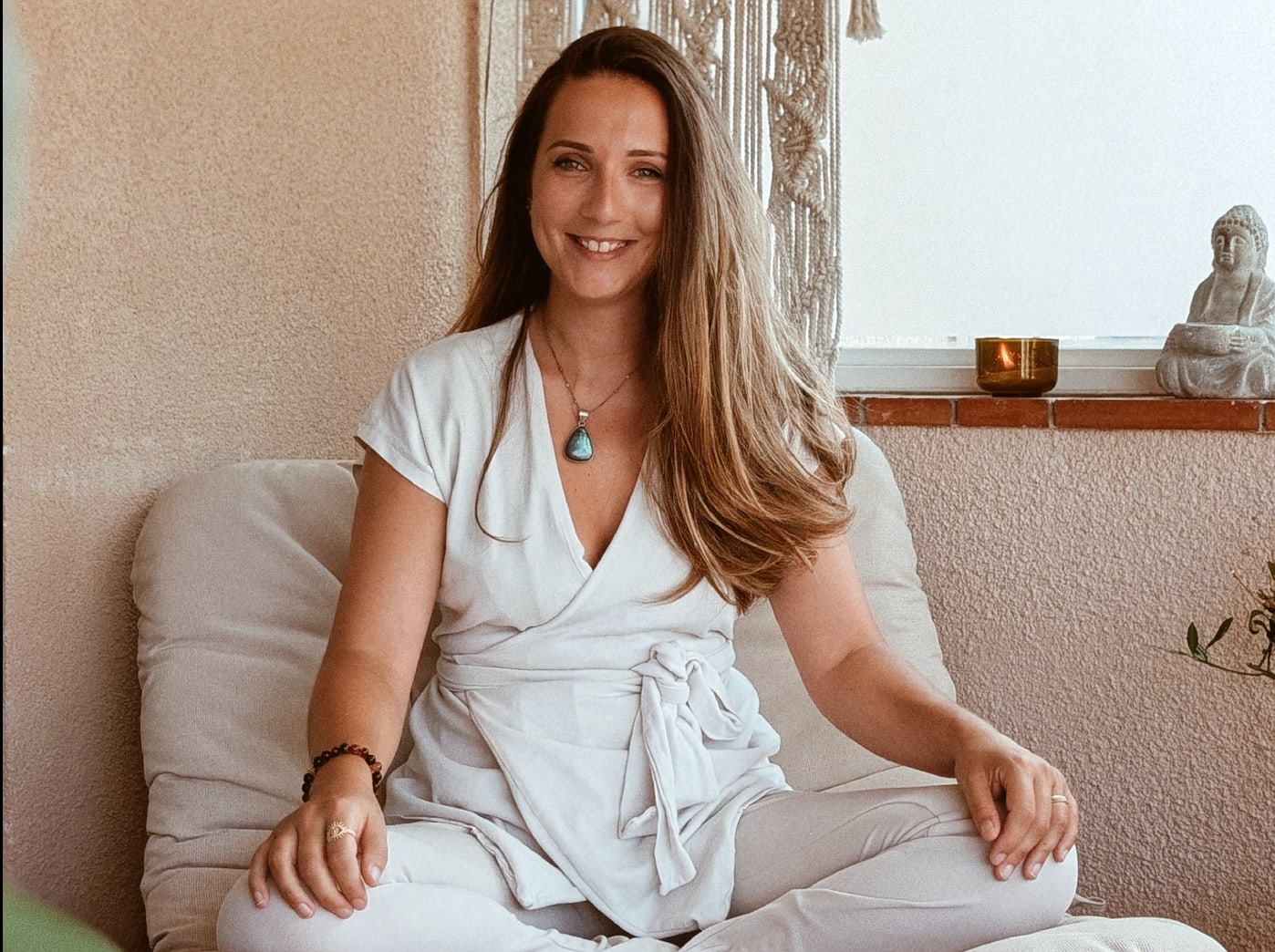 Claire de Lune Massages - Coiffure Villeneuve-Loubet - OneBooking