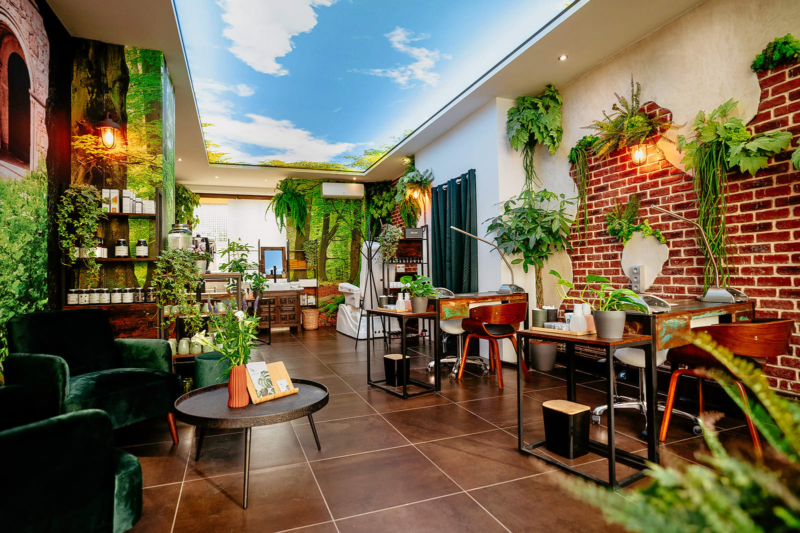 RV Nails Neudorf - Onglerie Strasbourg - OneBooking