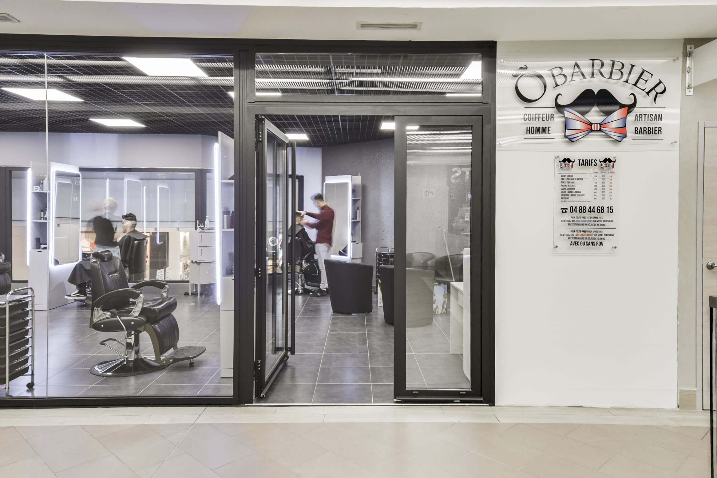 Tout Pour La Coiffure Marseille La Valentine OBARBIER : coiffeur à Marseille 11ème - Planity