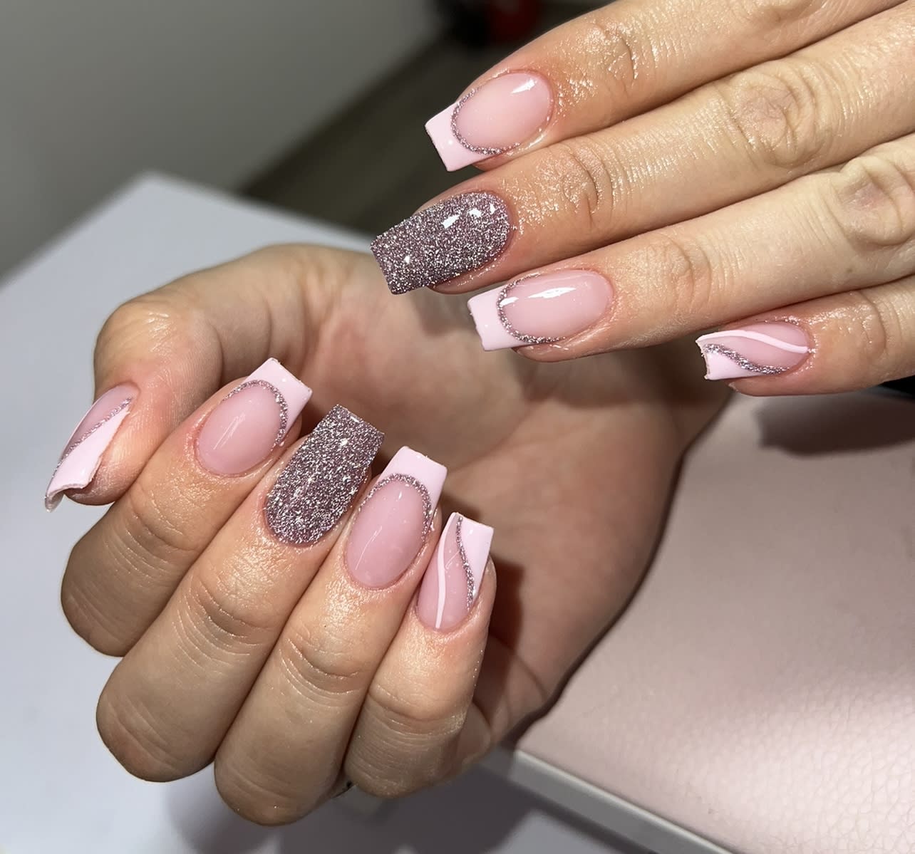 Nail by Lina