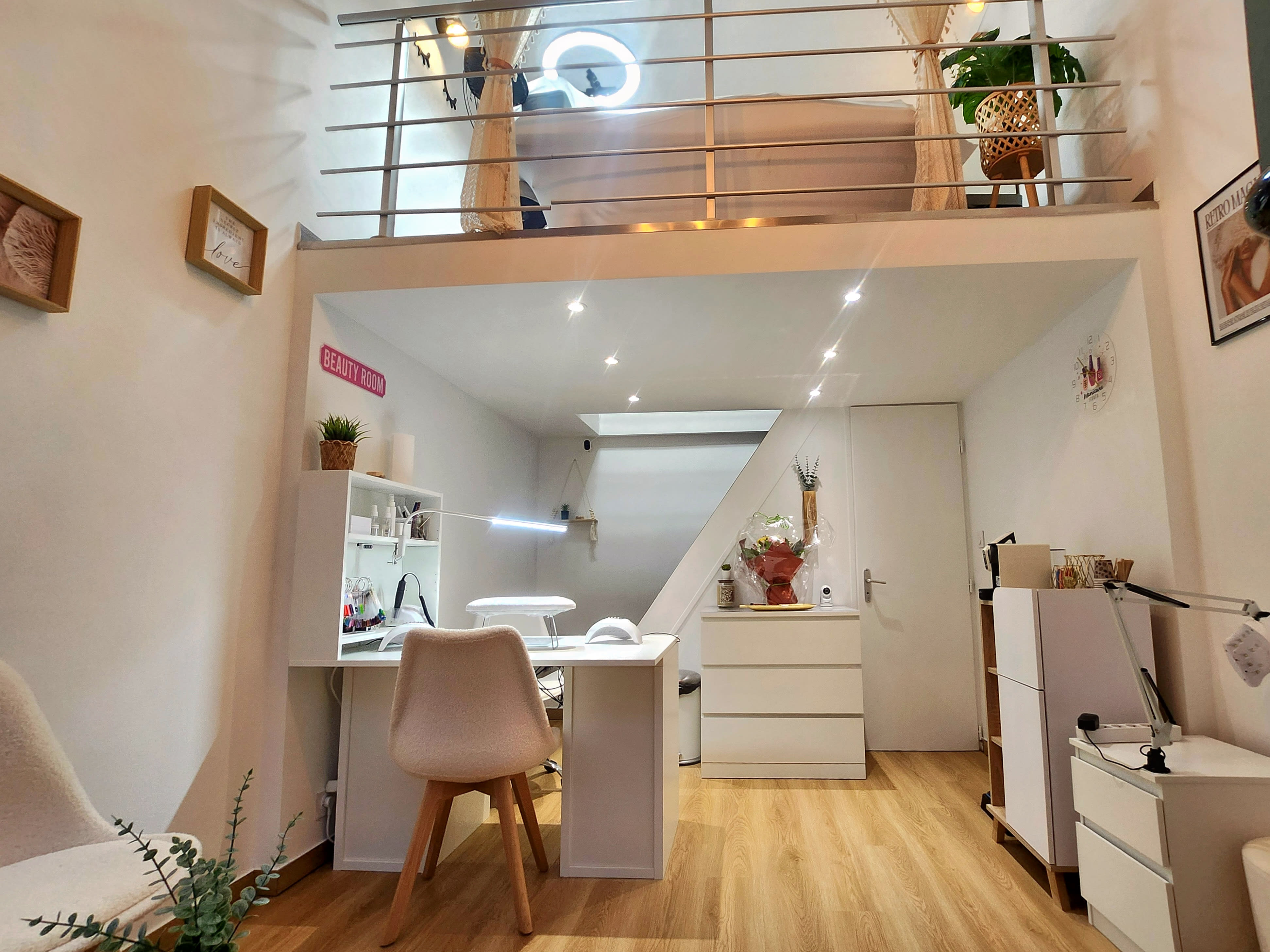 Nev'Institut - Sourcils & cils Nice - Nev'Institut - Photo Galerie - OneBooking