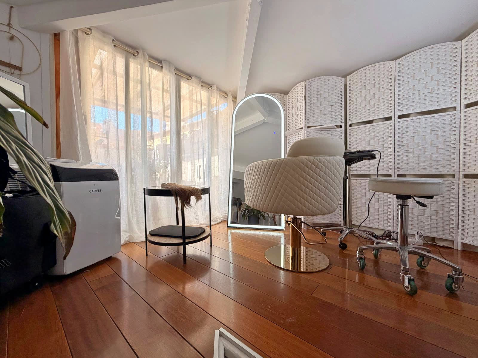 Nahahair - Coiffure Nice - Photo de couverture - OneBooking