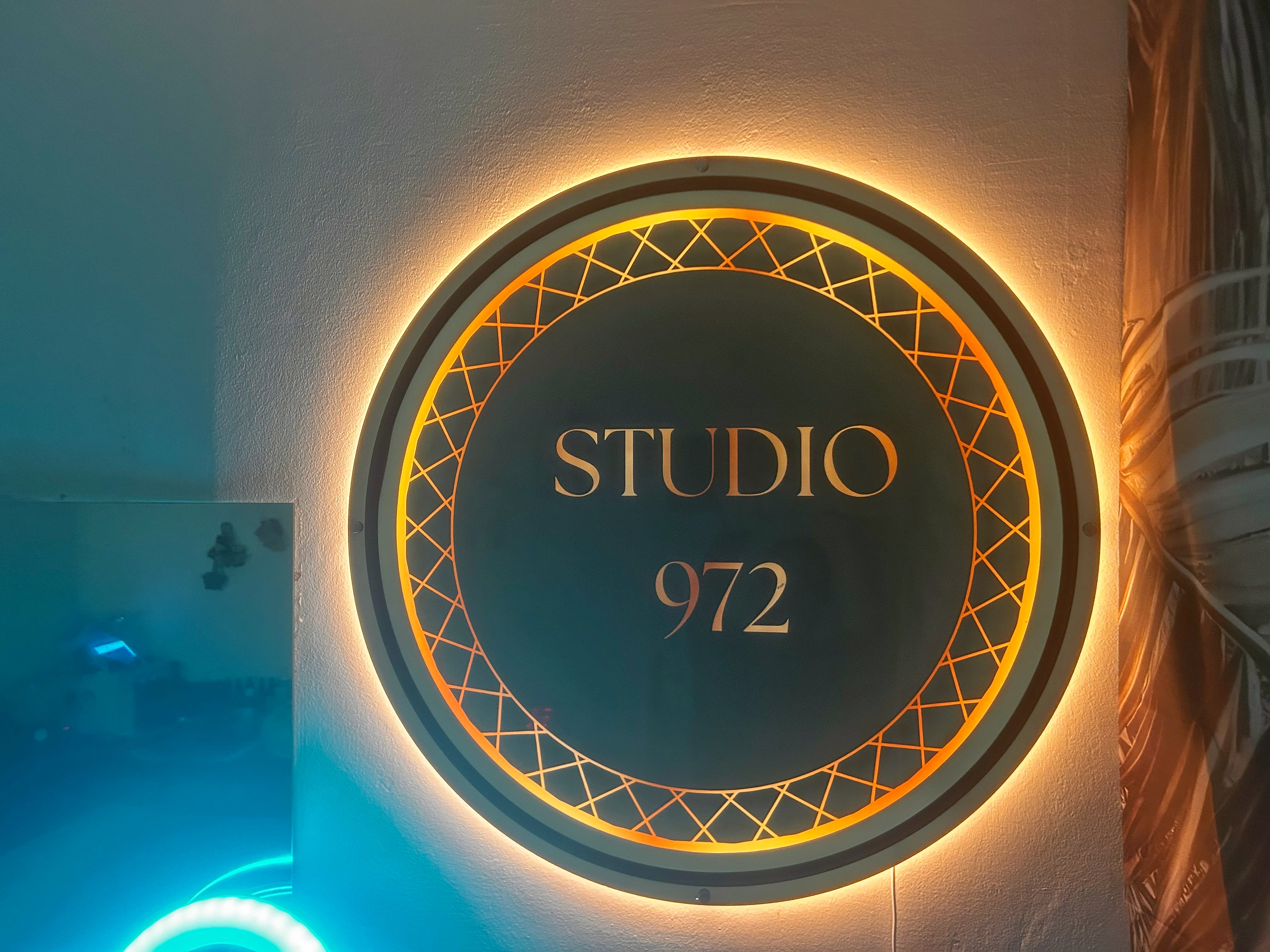 Le Studio 972 - Coiffure Vallauris - Le Studio 972 - Photo Galerie - OneBooking