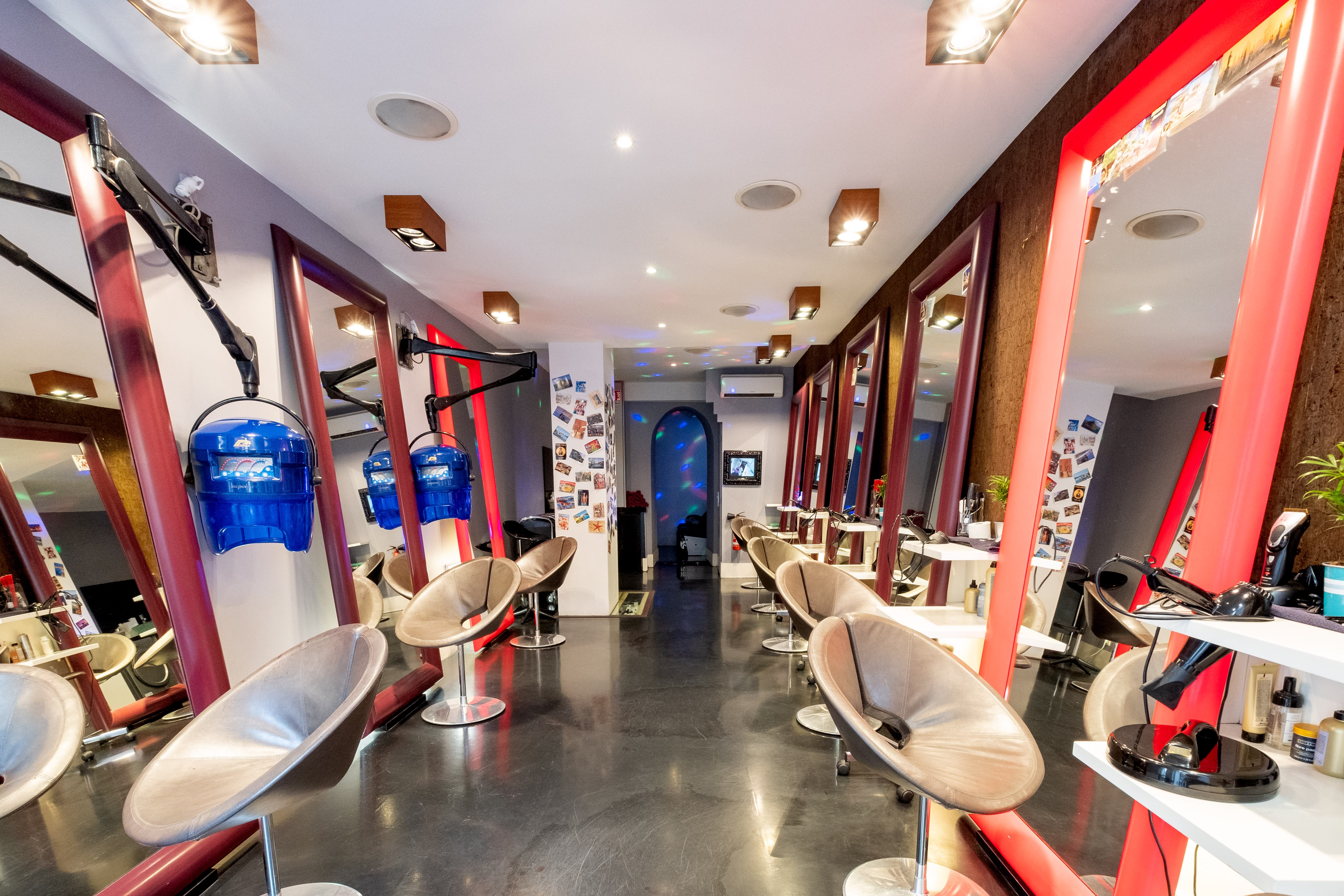 Les Garçons Coiffeurs - Coiffure Toulouse - Les Garçons Coiffeurs - Photo Galerie - OneBooking