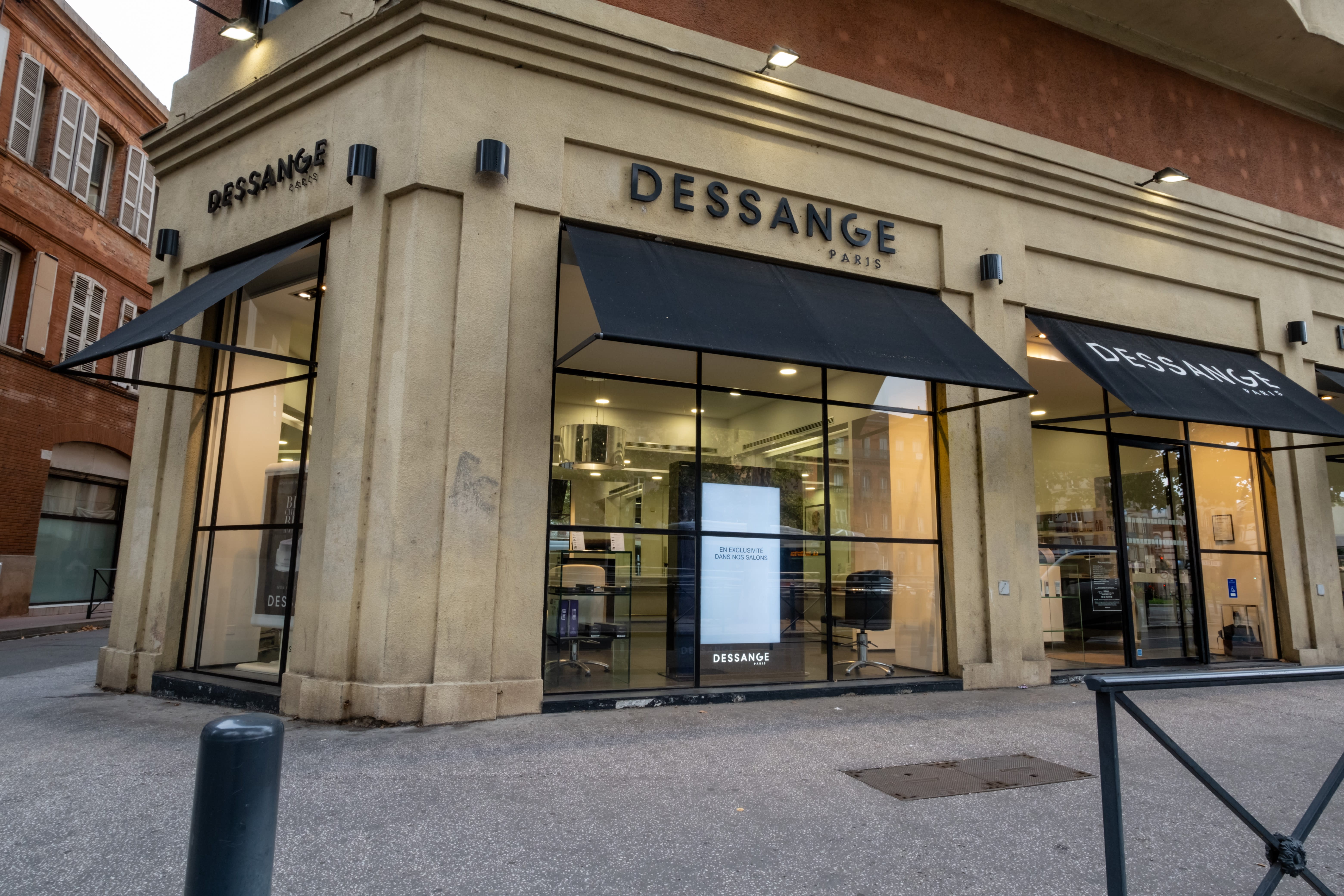 DESSANGE - Toulouse Carnot - Coiffure Toulouse - Photo de couverture - OneBooking