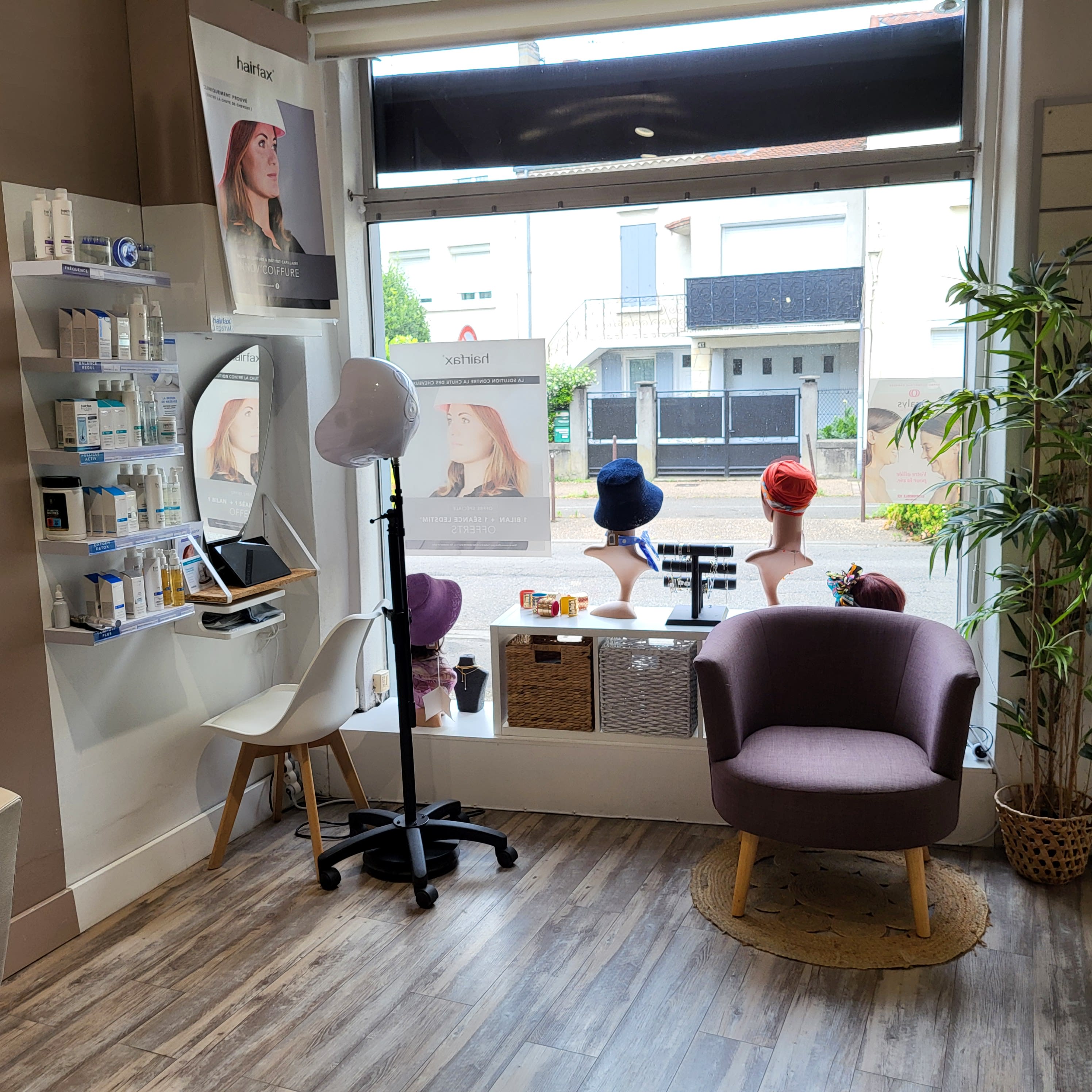 INNOV'COIFFURE - Salon. Institut Capillaire. Studio de Dermographie Capillaire - Institut de beauté Agen - INNOV'COIFFURE - Salon. Institut Capillaire. Studio de Dermographie Capillaire - Photo Galerie - OneBooking