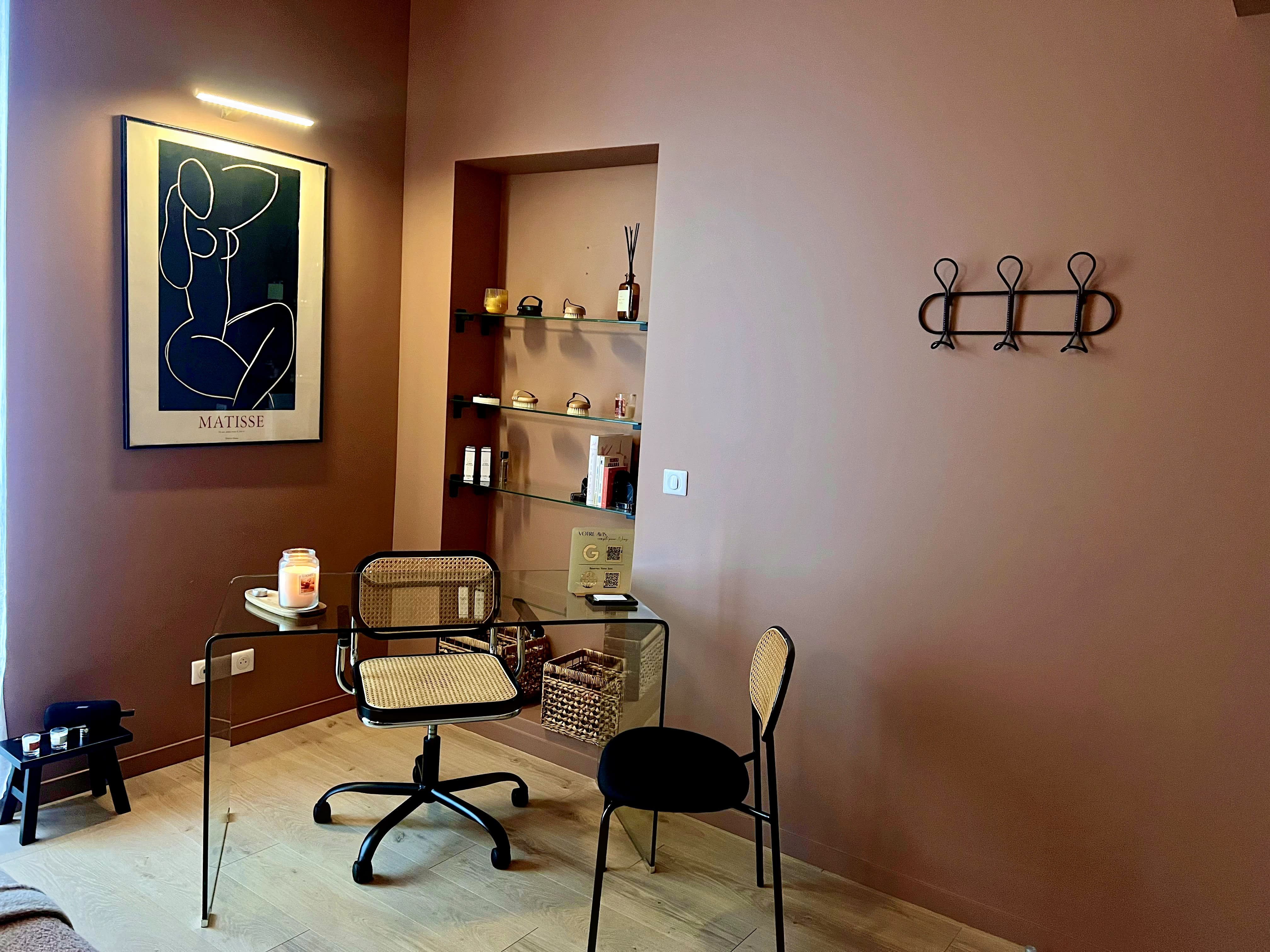 LYMPHATIKA by Centre Clémenceau - Sourcils & cils Nice - LYMPHATIKA by Centre Clémenceau - Photo Galerie - OneBooking