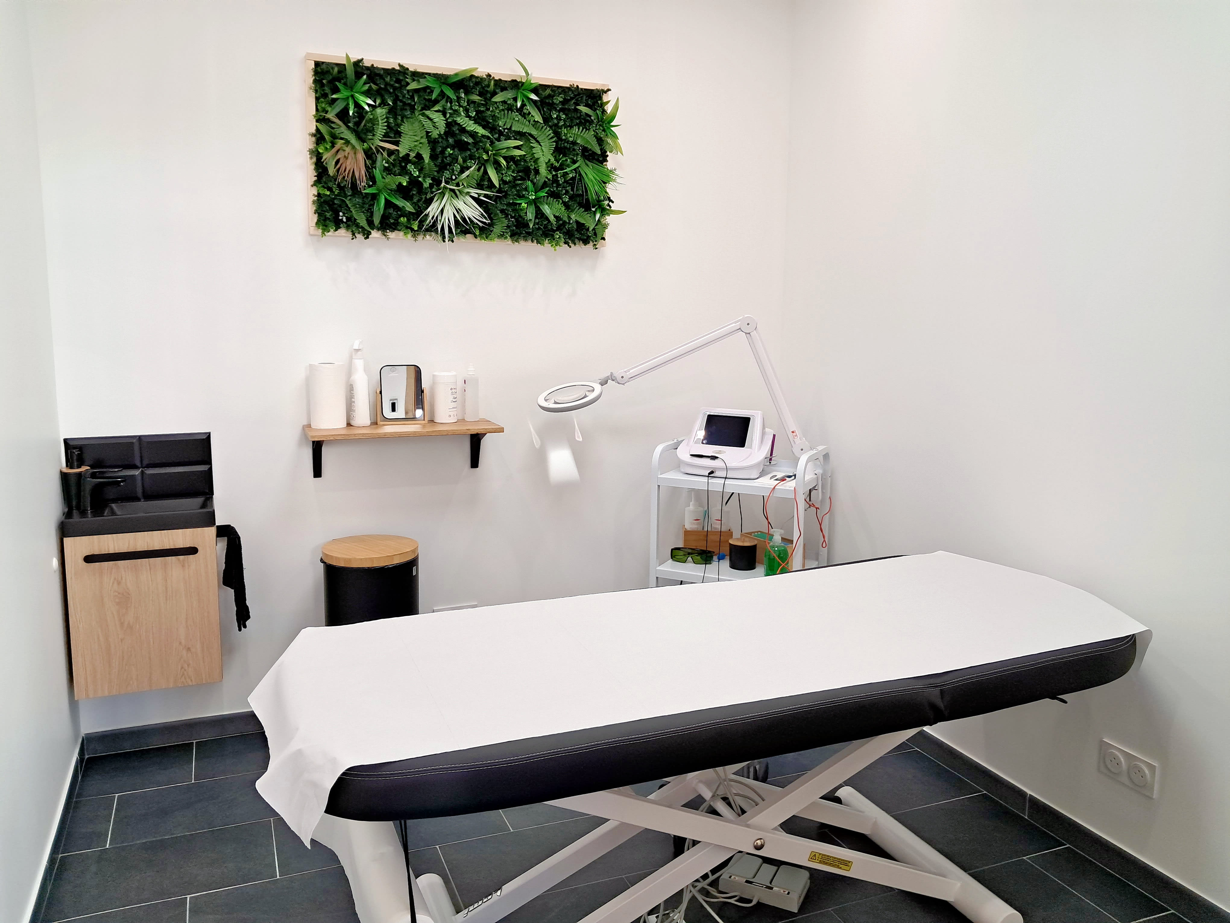 MyDepil - Centre laser & électrolyse - Institut de beauté Béziers - MyDepil - Centre laser & électrolyse - Photo Galerie - OneBooking
