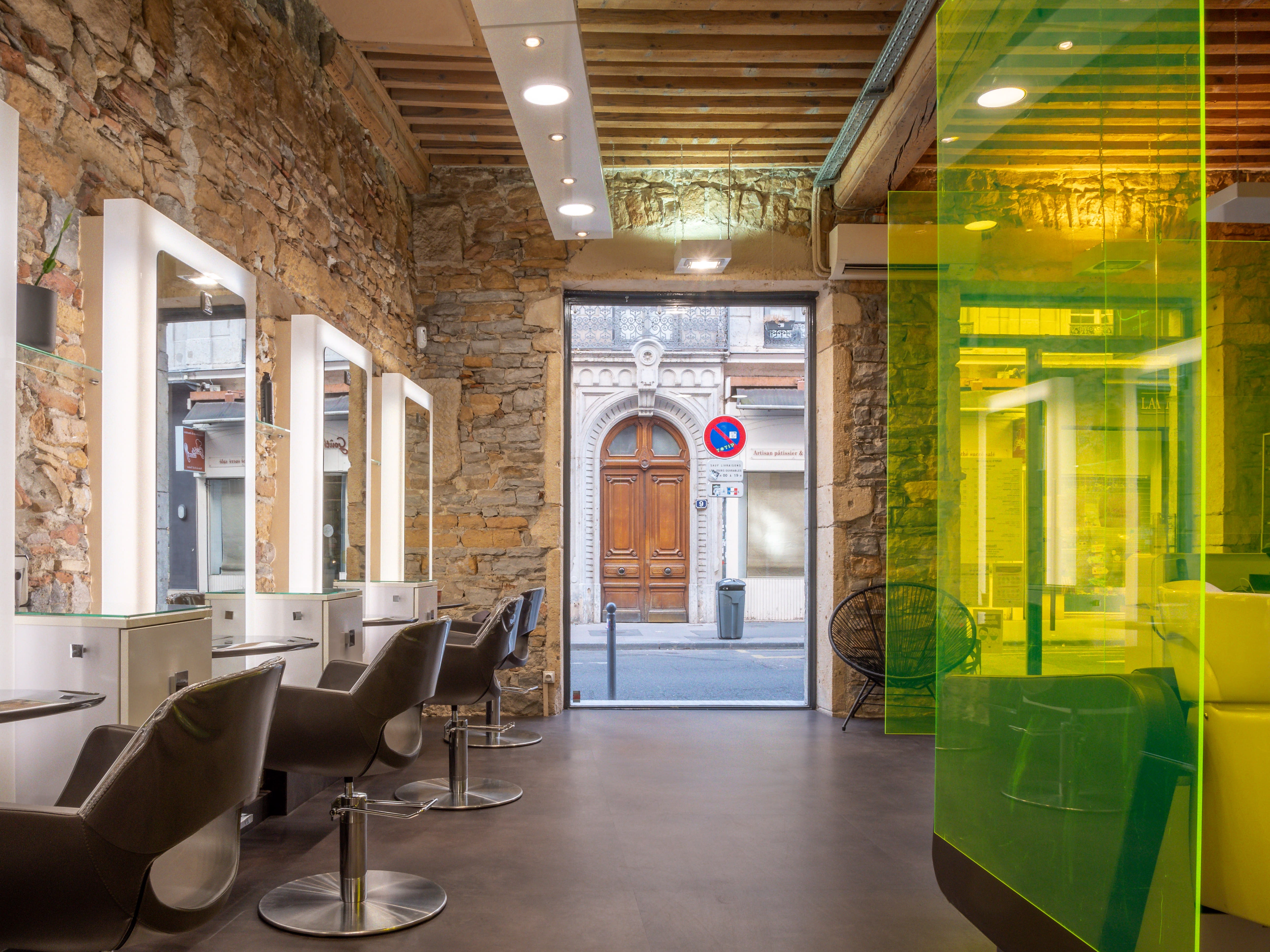 Salon Bo.