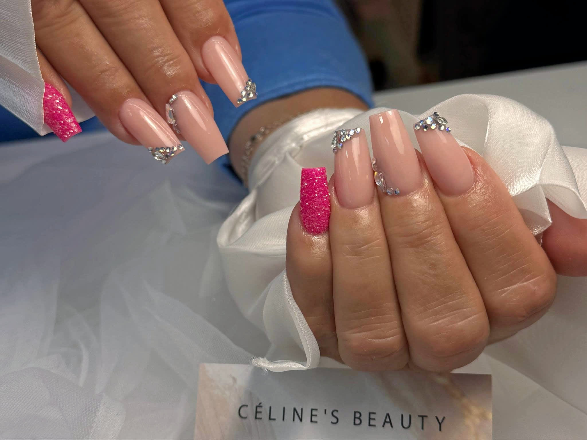 CELINE S BEAUTY - Sourcils & cils Nice - CELINE S BEAUTY - Photo Galerie - OneBooking