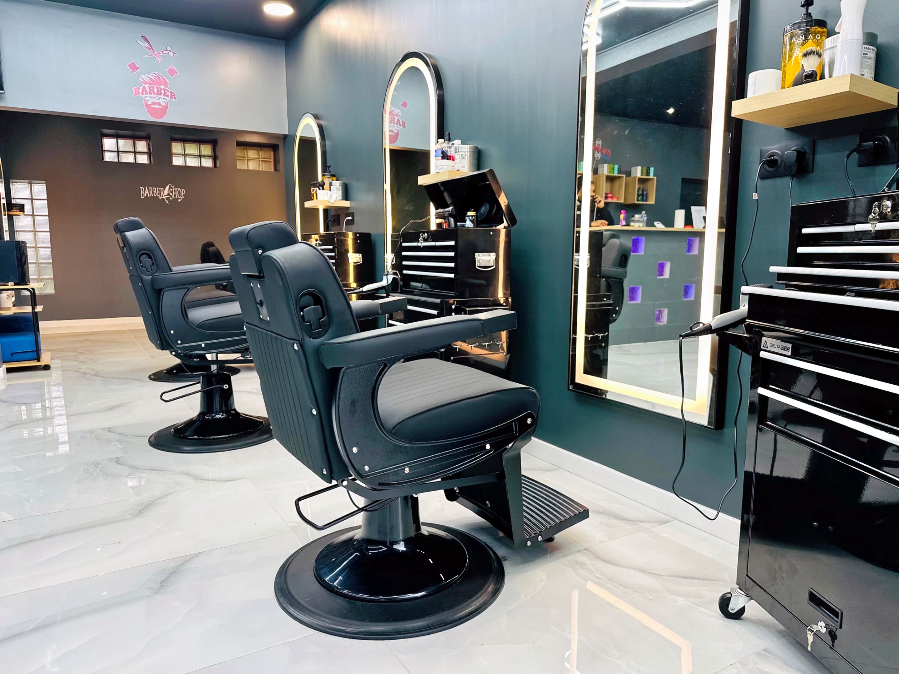 Kings cut barber