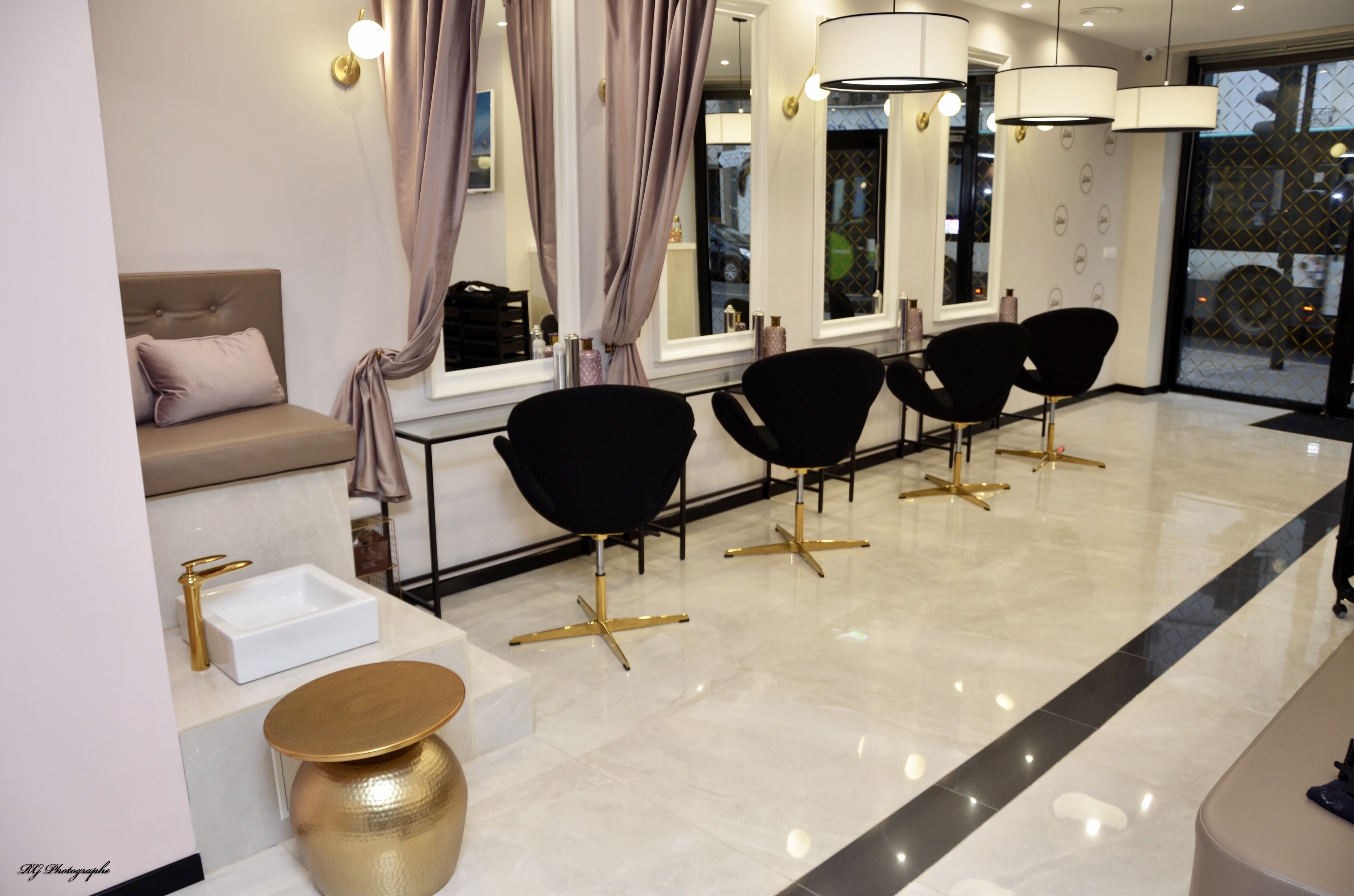 Sisters - Coiffure - Esthétique - Ongles