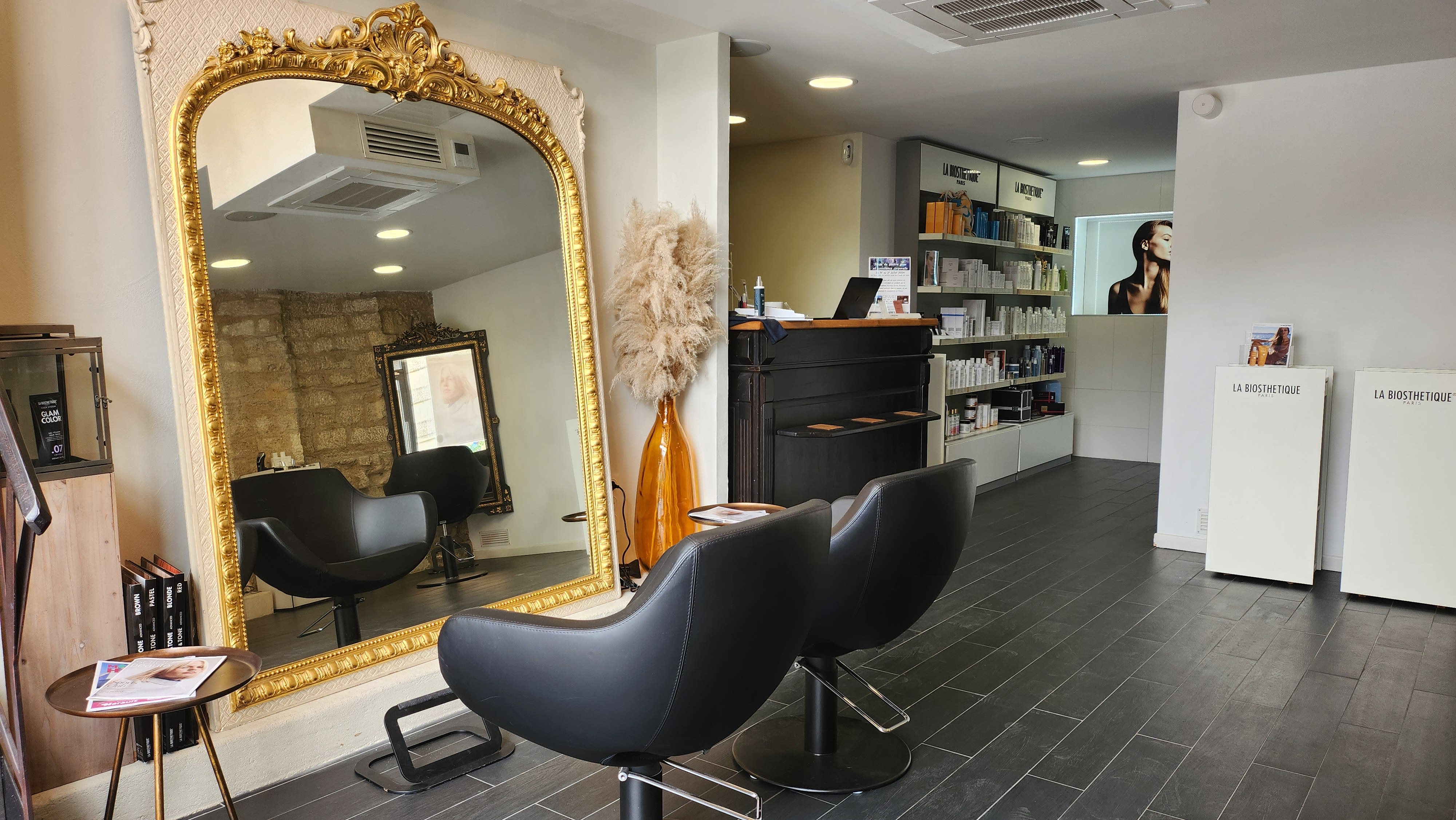 Art Comedia - Coiffure Montpellier - Art Comedia - Photo Galerie - OneBooking