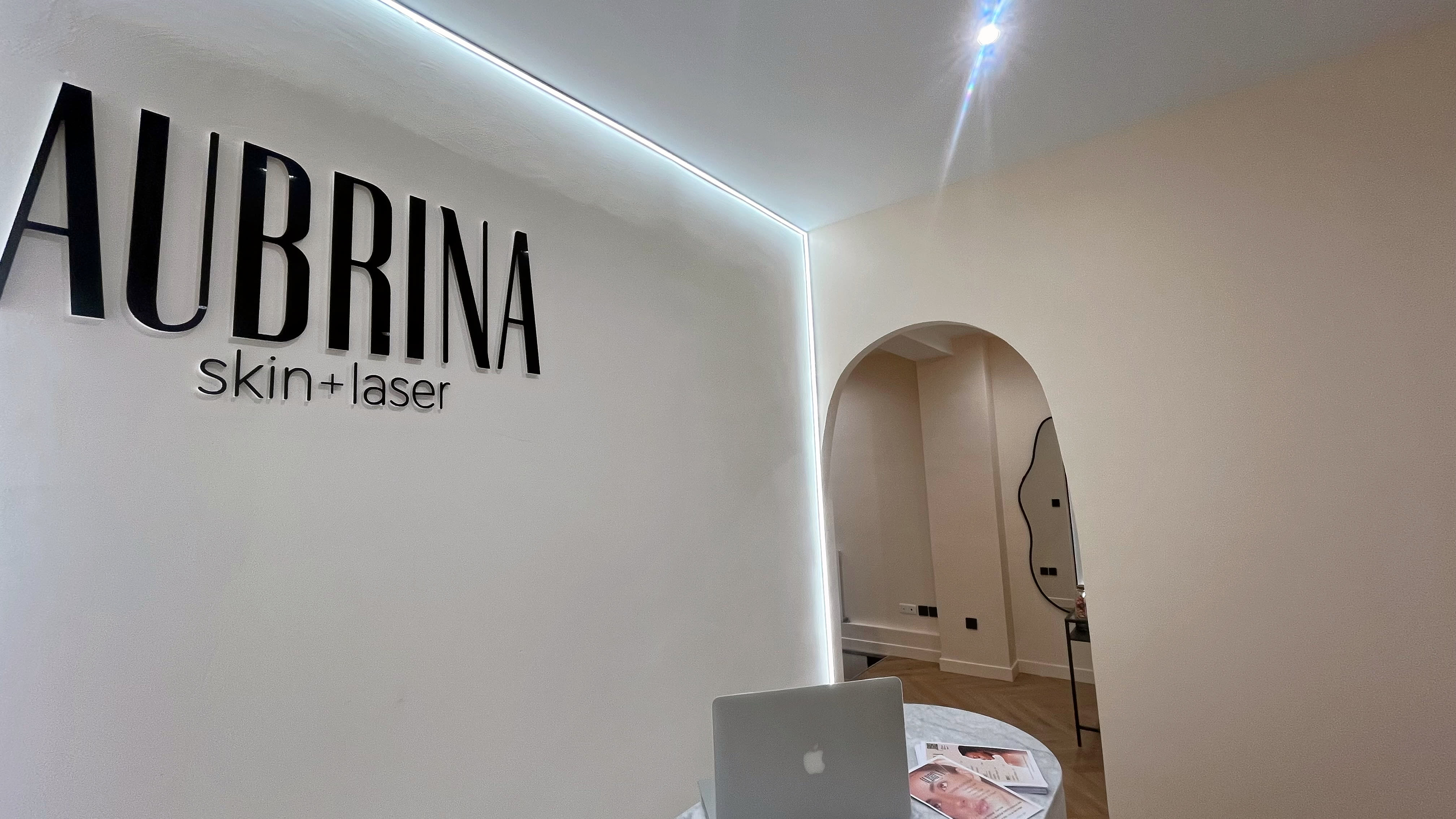 Aubrina skin Ivry
