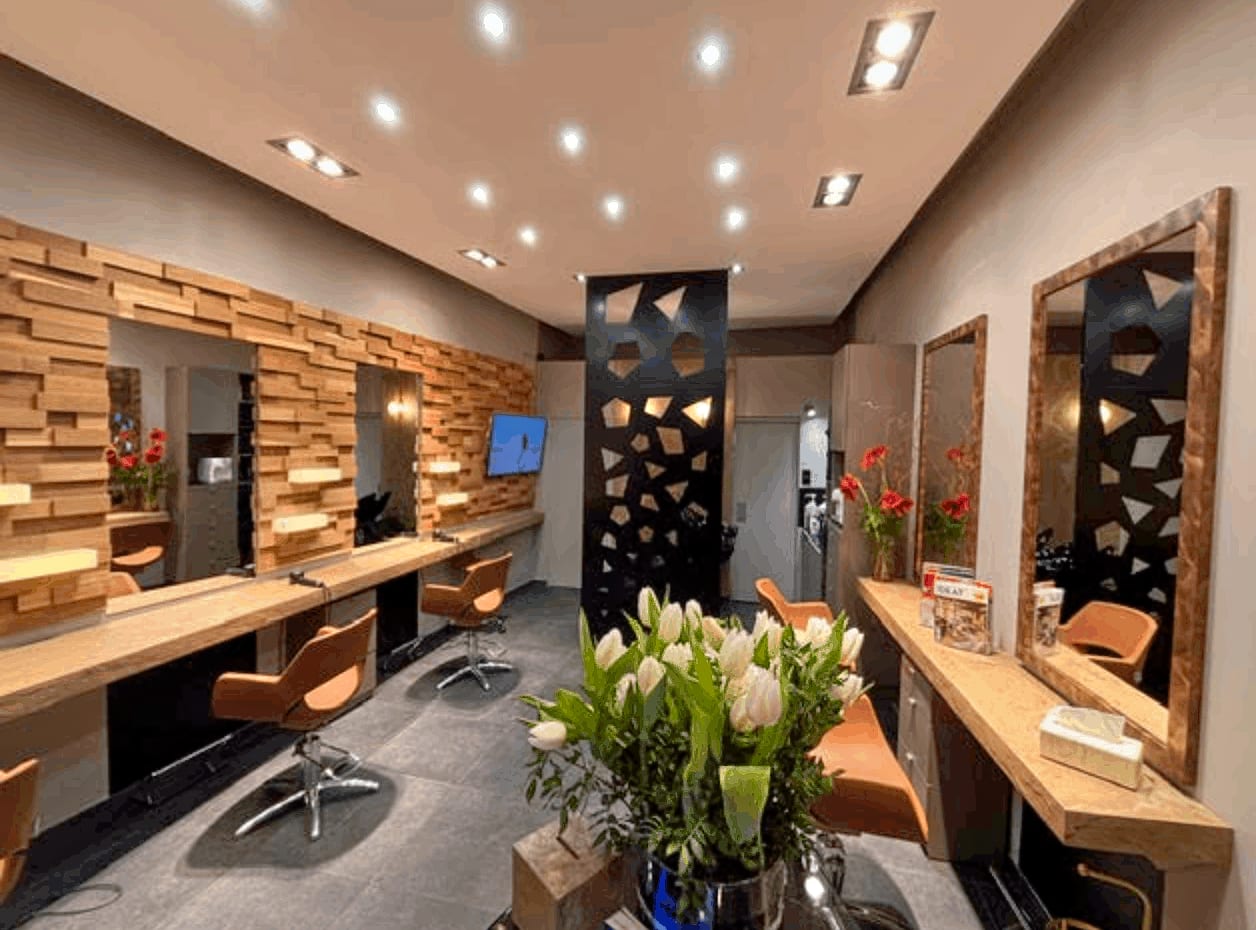 ESTEBAN Le Coiffeur