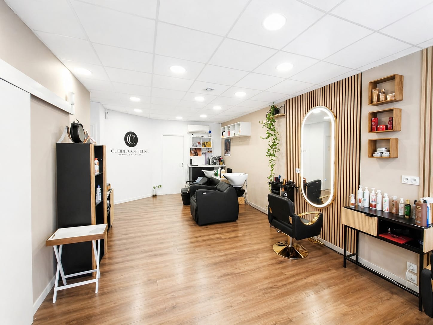 Cleide Coiffeuse