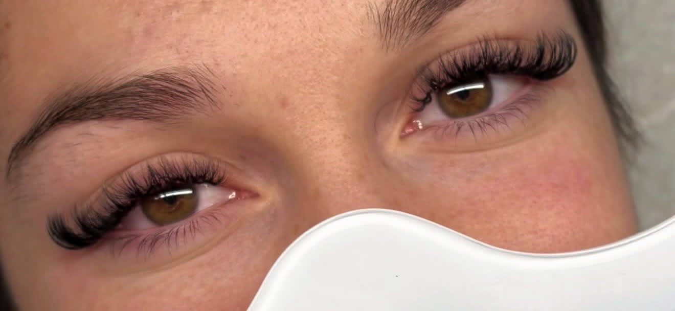 O’Lashes Beauty - Coiffure Hyères - O’Lashes Beauty - Photo Galerie - OneBooking