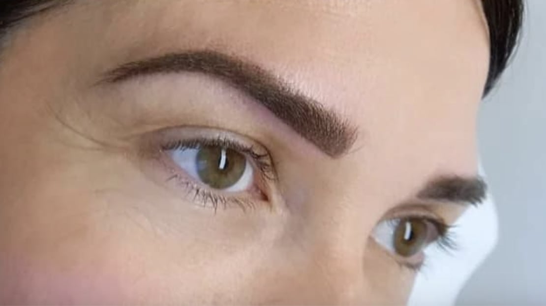 Artliner - Le 16 B - Sourcils & cils Nice - Artliner - Le 16 B - Photo Galerie - OneBooking