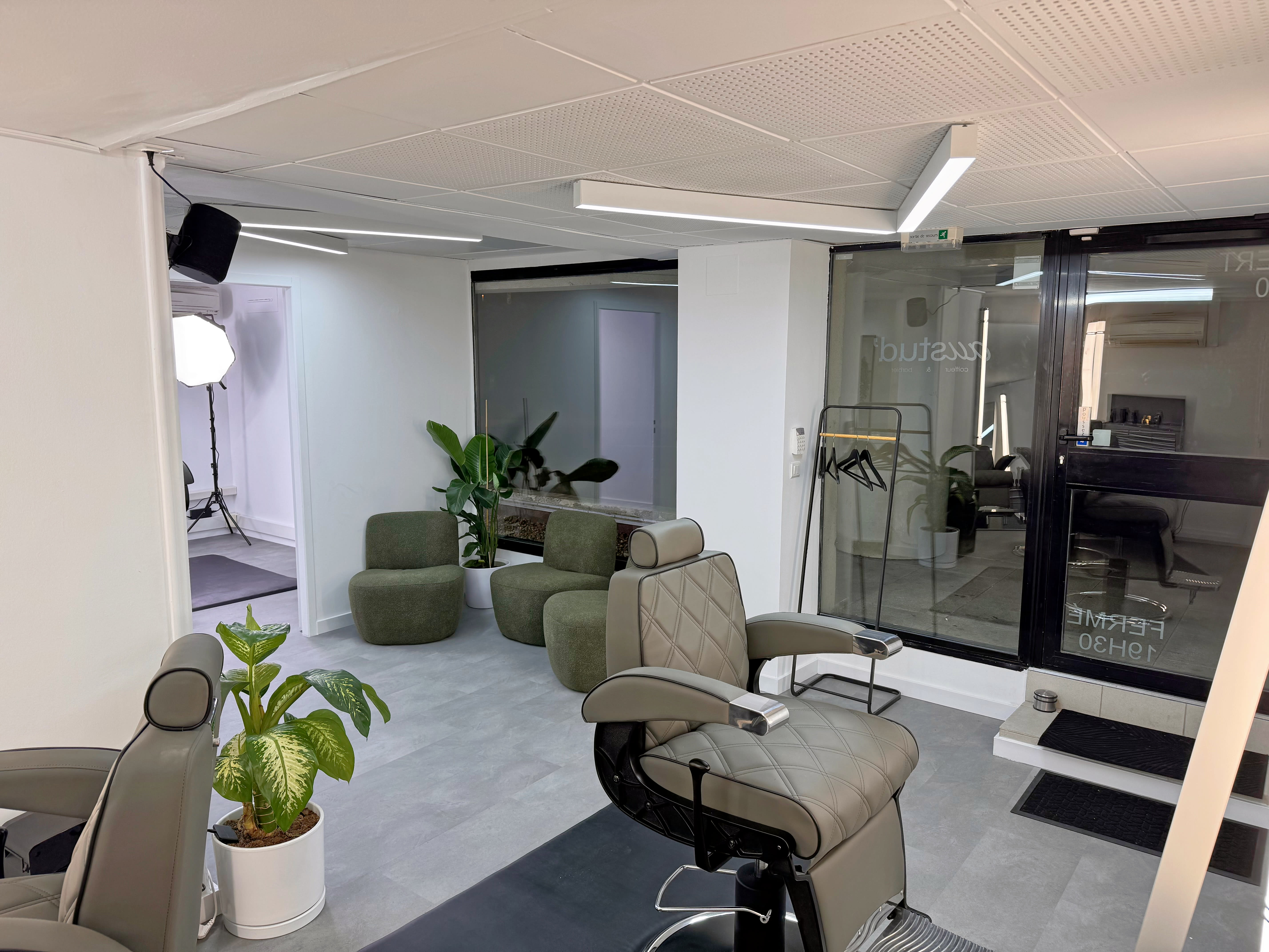 Au Stud' - Coiffure Montpellier - Photo de couverture - OneBooking