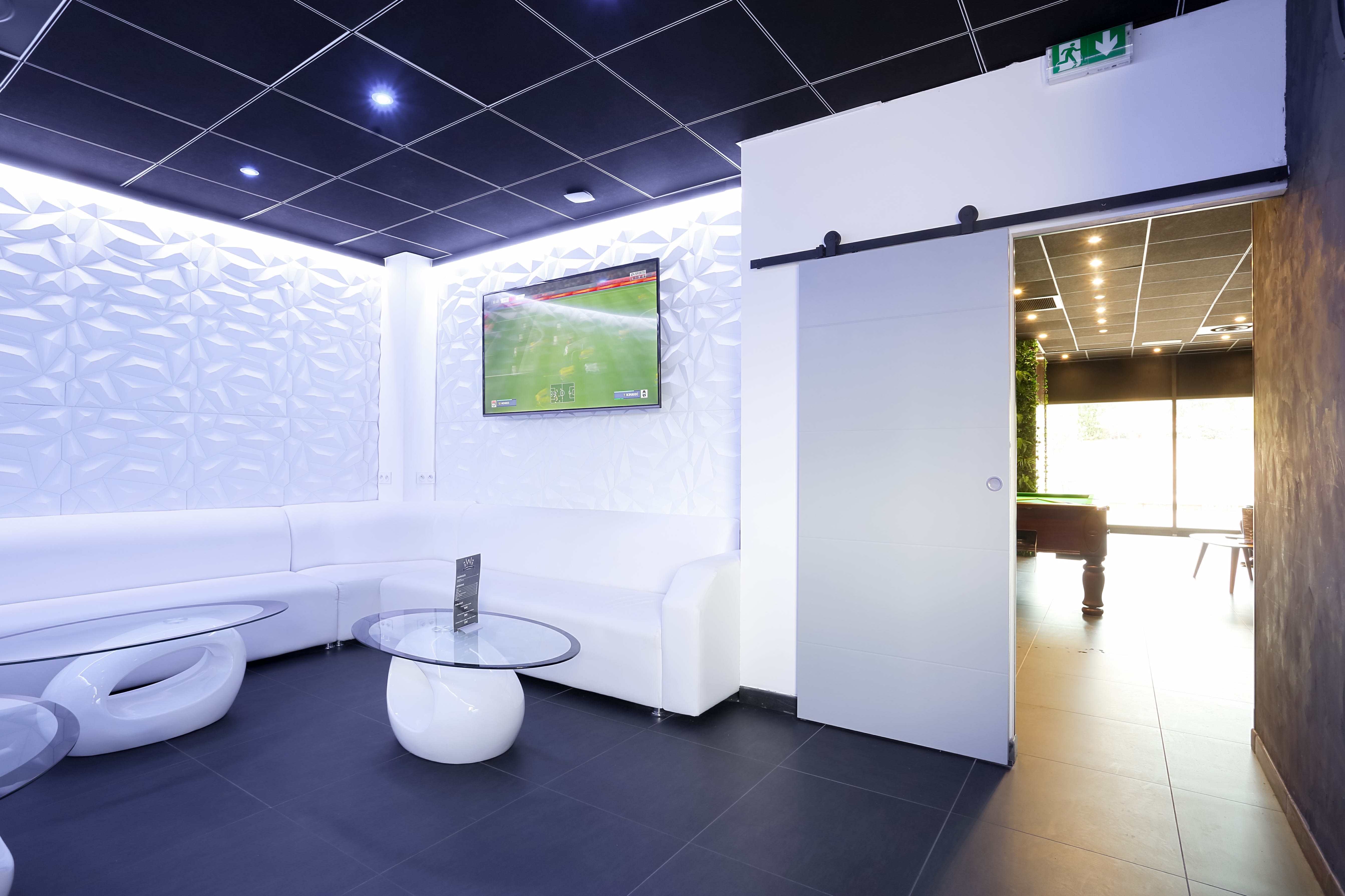 W Barber Lounge - Coiffure Montpellier - W Barber Lounge - Photo Galerie - OneBooking