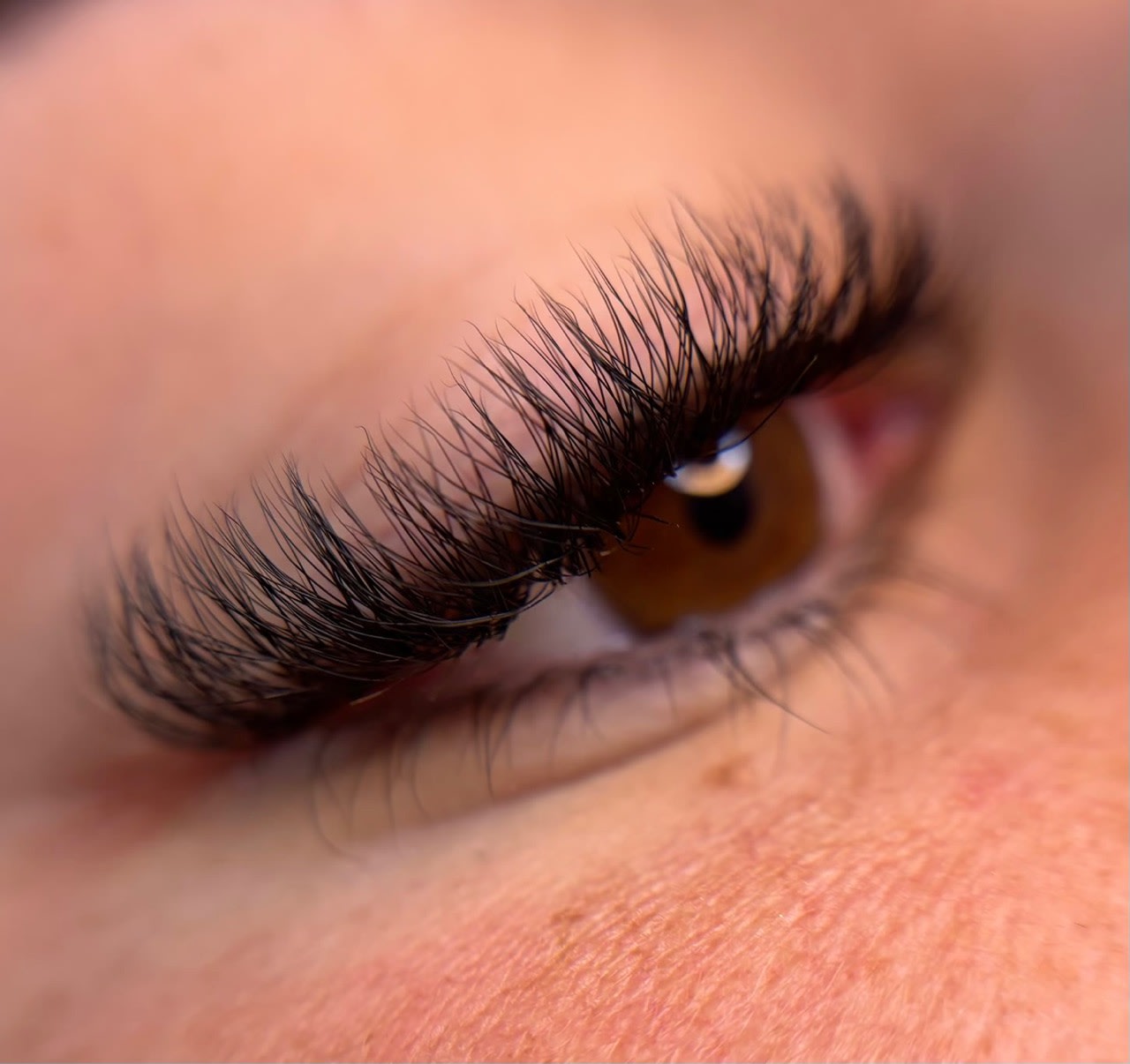 Bloom Beauty - Lash Artist - Institut de beauté Cannes - Bloom Beauty - Lash Artist - Photo Galerie - OneBooking