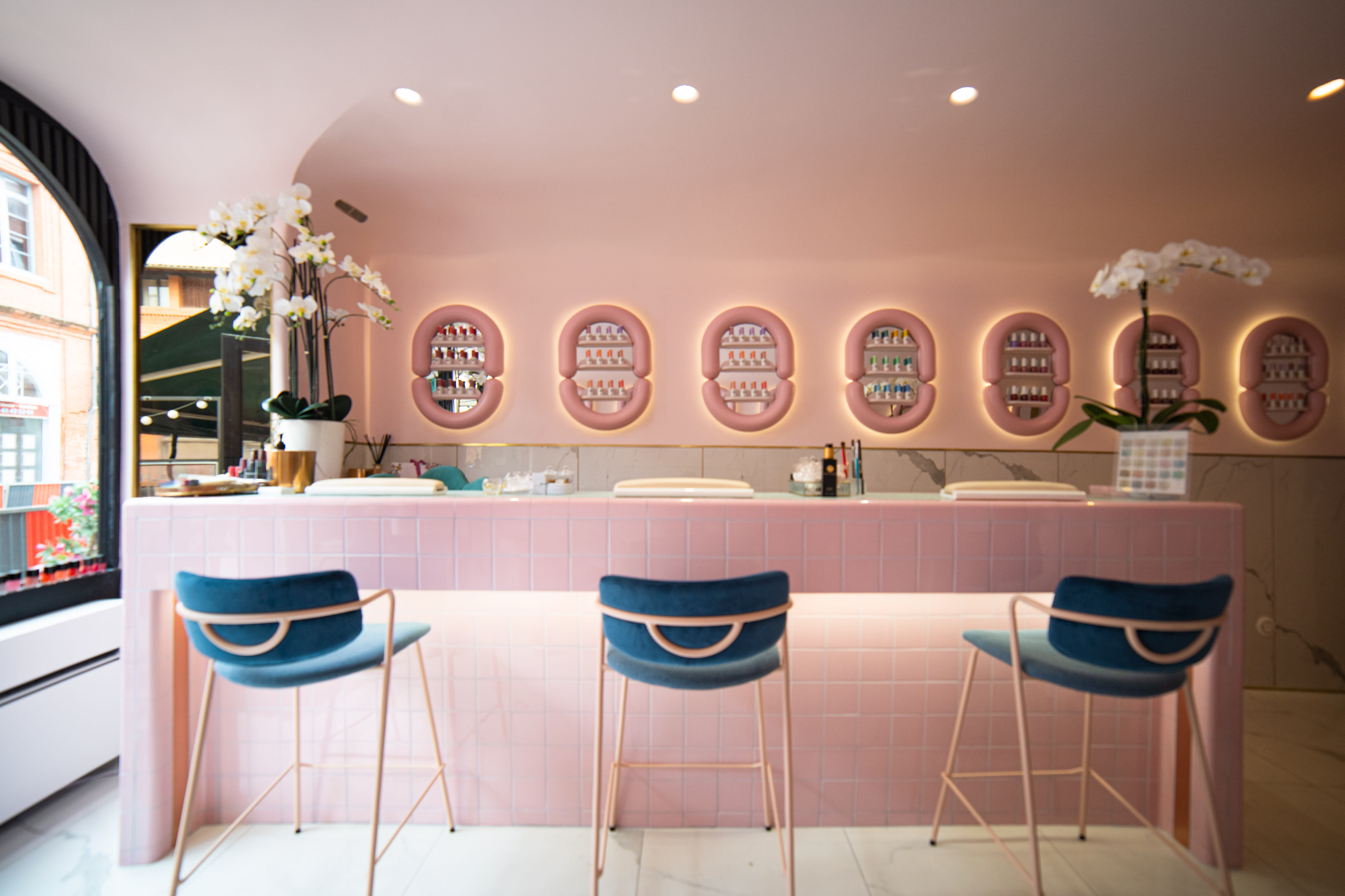 Victoria Baby Nail Bar Saint-Cyprien - Onglerie Toulouse - OneBooking