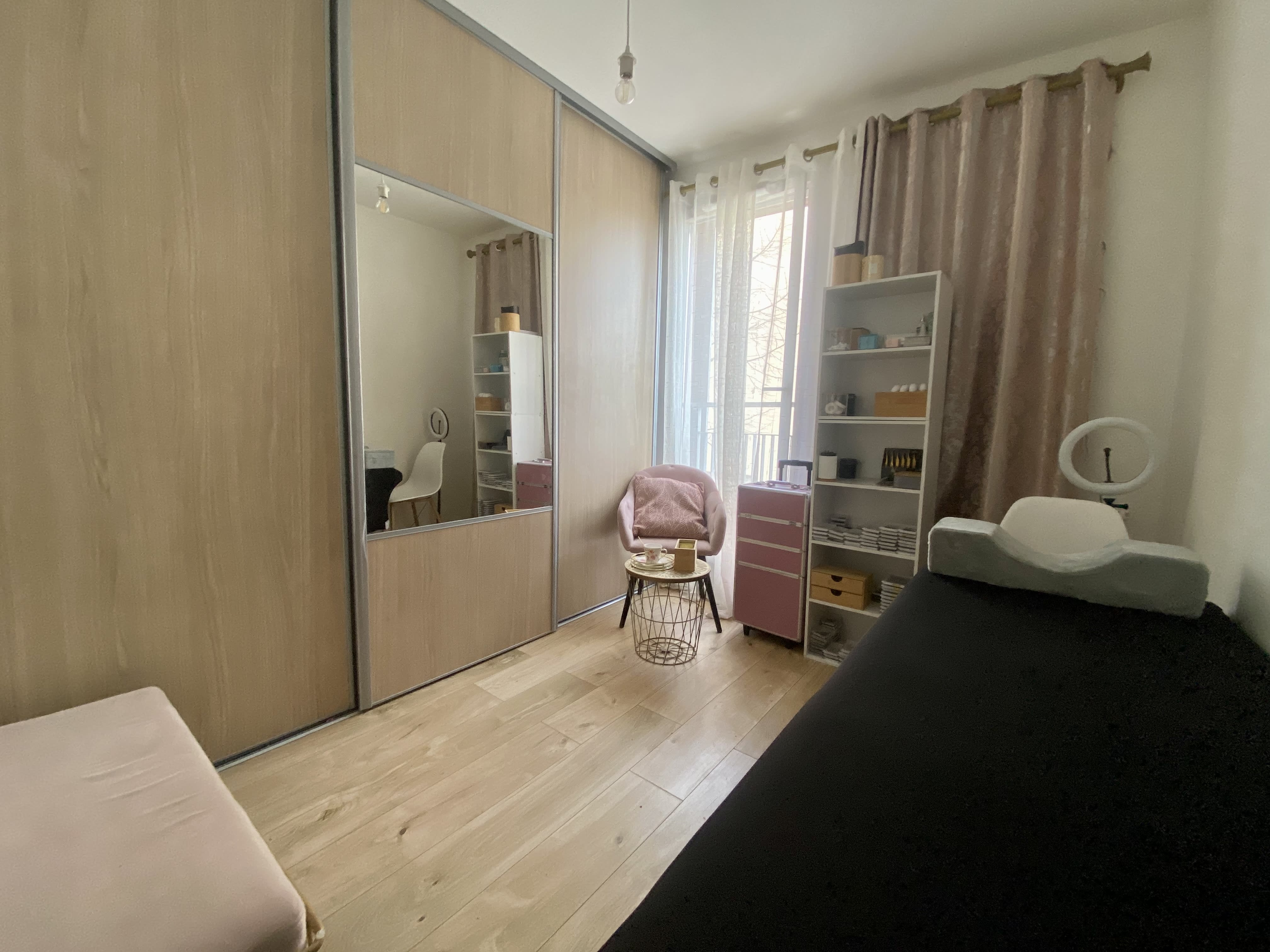 Les Cils d’Elyssa - Institut de beauté Cannes - Photo de couverture - OneBooking