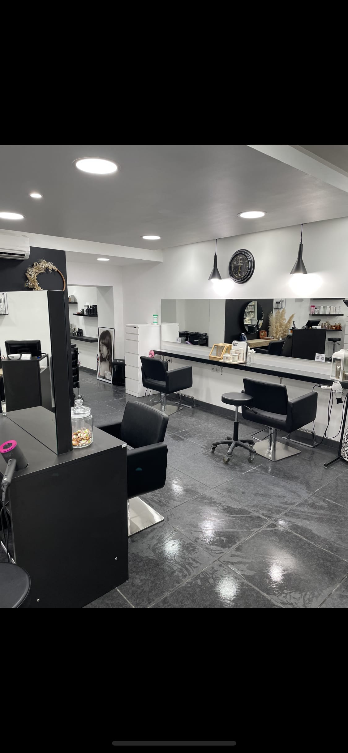 L'Atelier Coiffure de Lison - Coiffure Cannes - L'Atelier Coiffure de Lison - Photo Galerie - OneBooking
