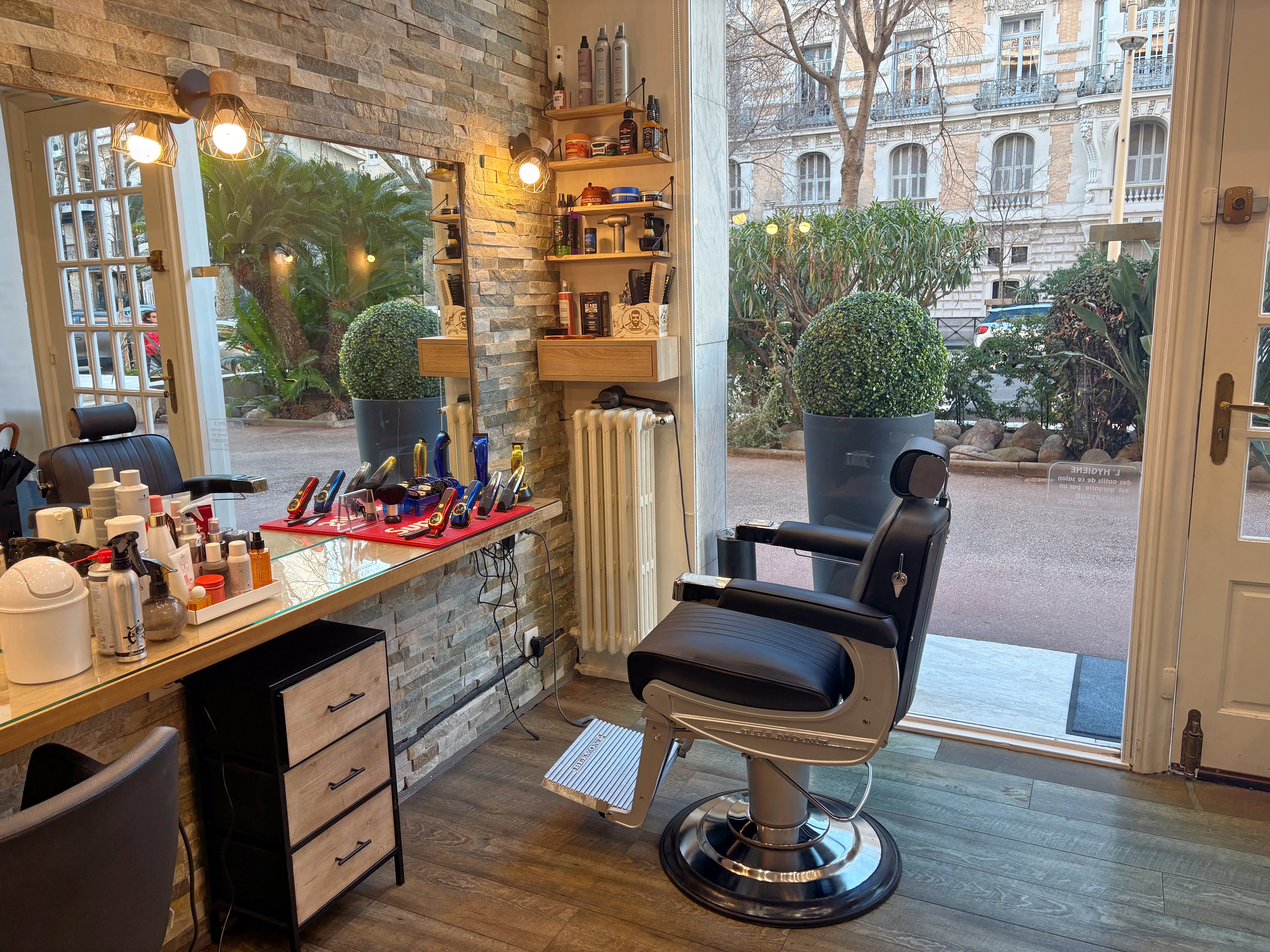 Ruiz Cut - Coiffure Nice - Ruiz Cut - Photo Galerie - OneBooking