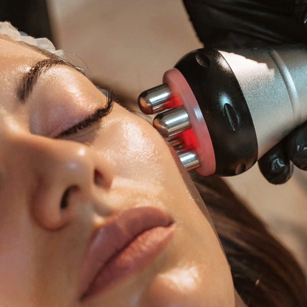 Newbody Studio ( soins minceur ) - Institut de beauté Nantes - Newbody Studio ( soins minceur ) - Photo Galerie - OneBooking