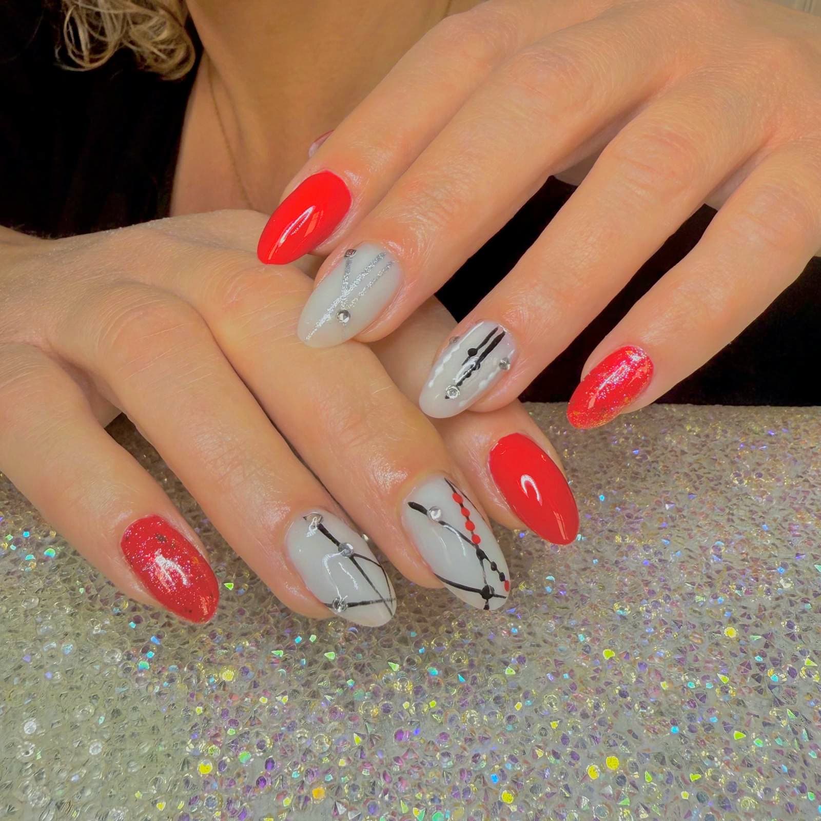 Nails Marthe - Institut de beauté Agen - Nails Marthe - Photo Galerie - OneBooking