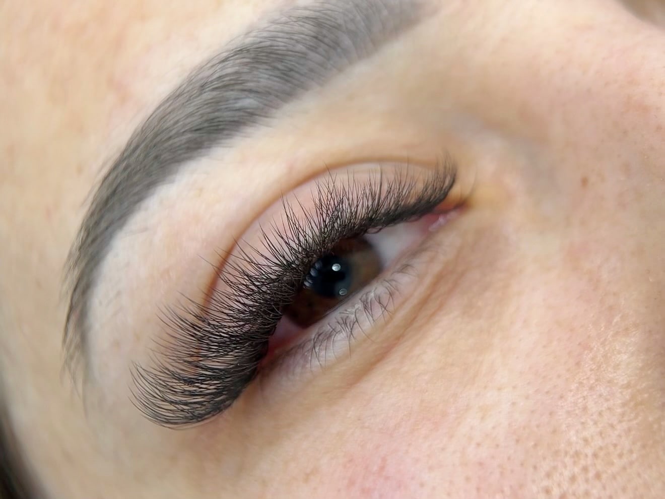 Leta Brow Lash - Soin visage Nice - Leta Brow Lash - Photo Galerie - OneBooking