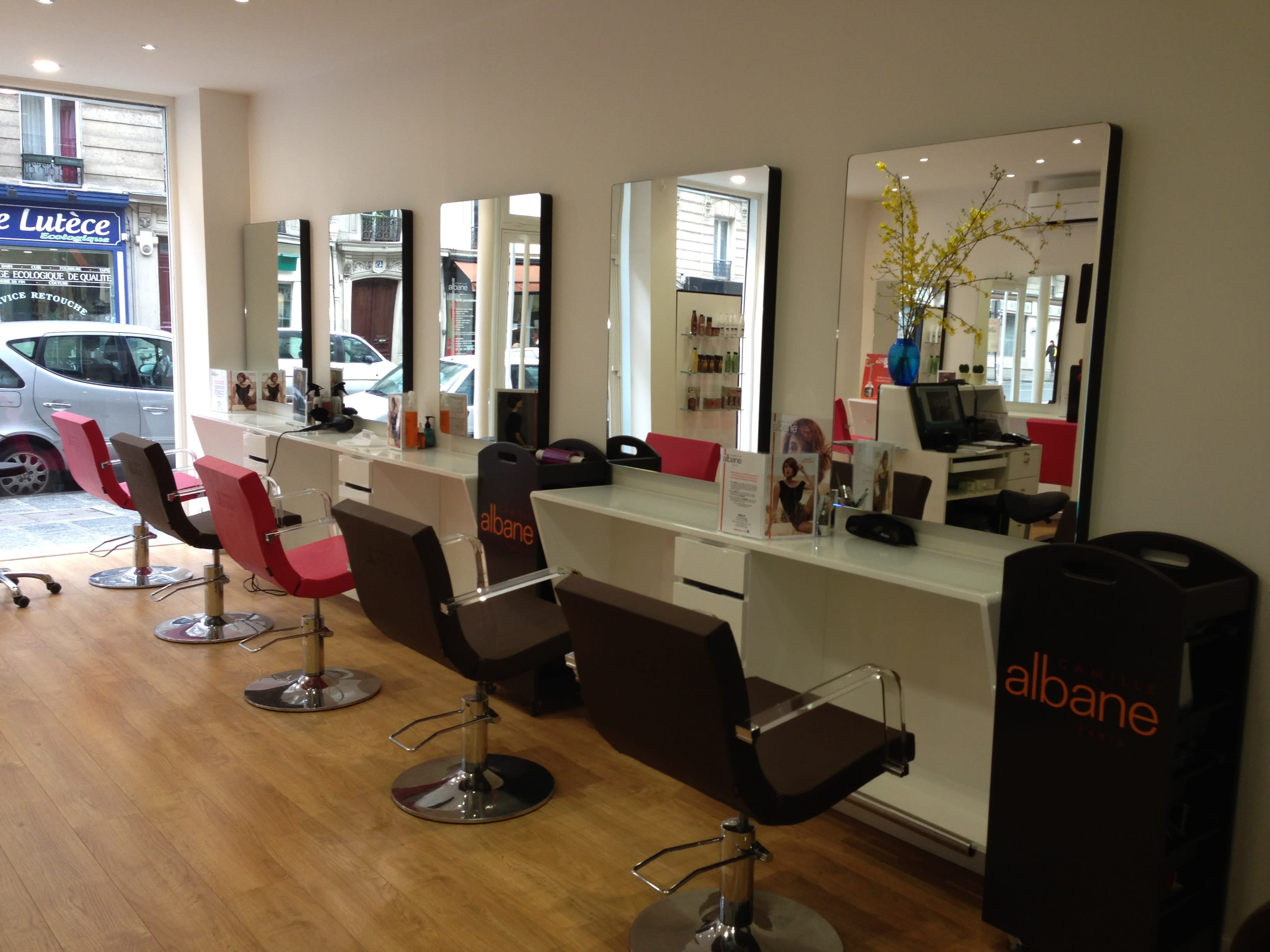 Salon Beauté Monge