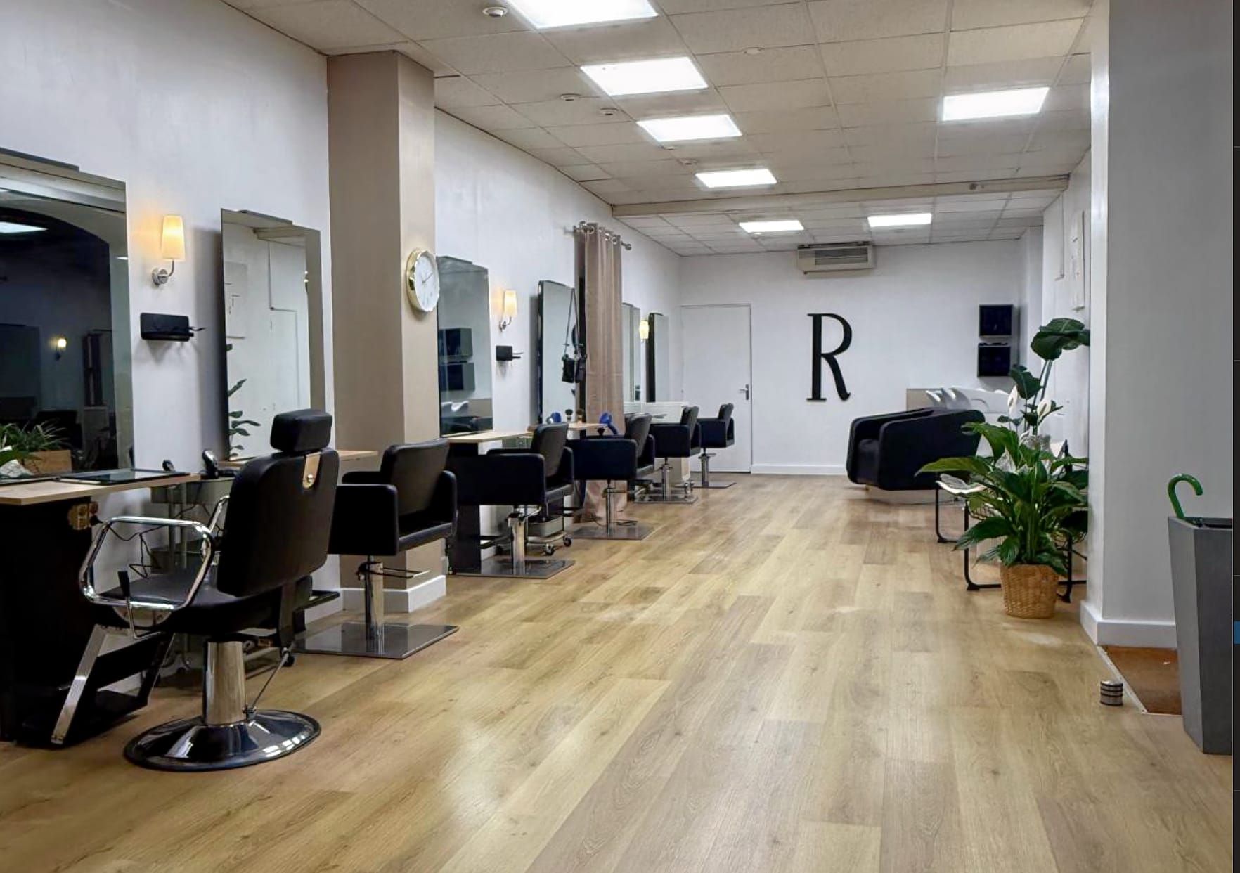 R by Marine