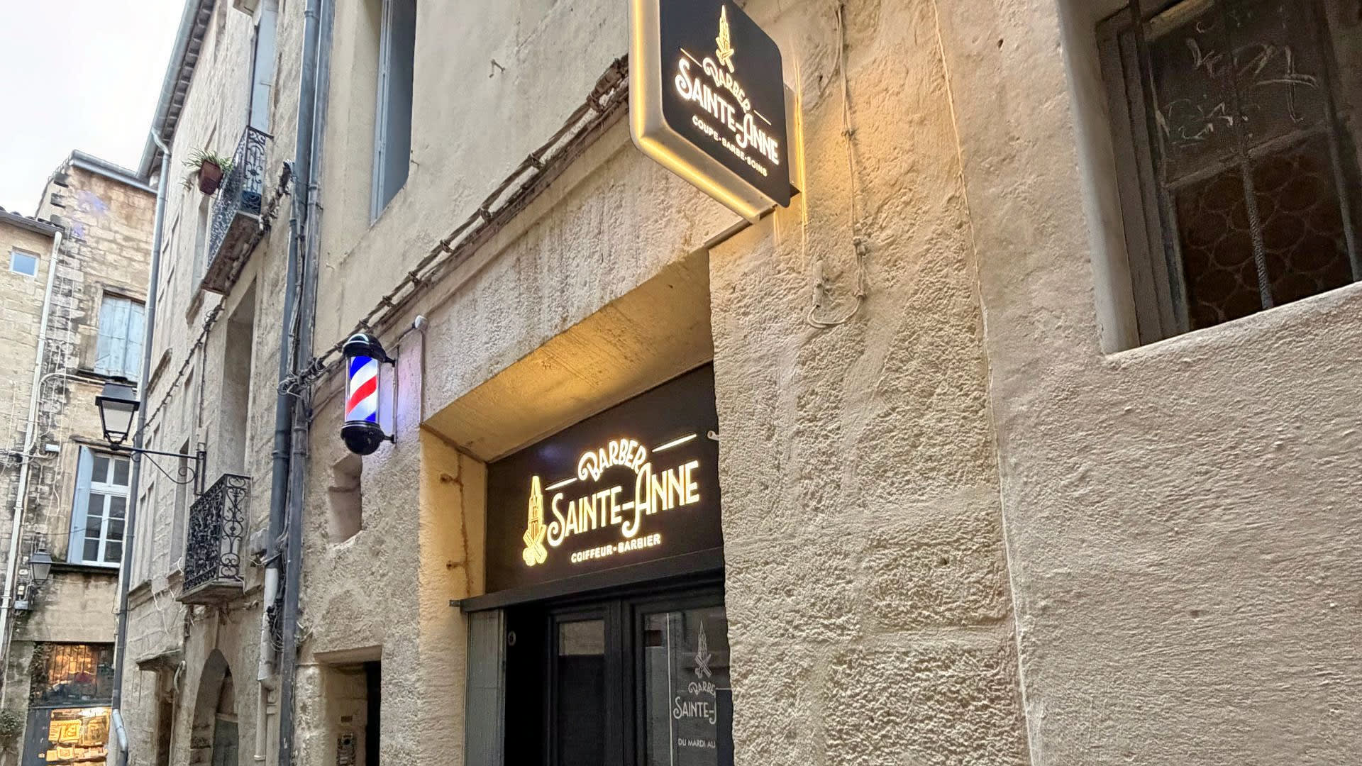 SAINTE ANNE BARBER - Coiffure Montpellier - SAINTE ANNE BARBER - Photo Galerie - OneBooking